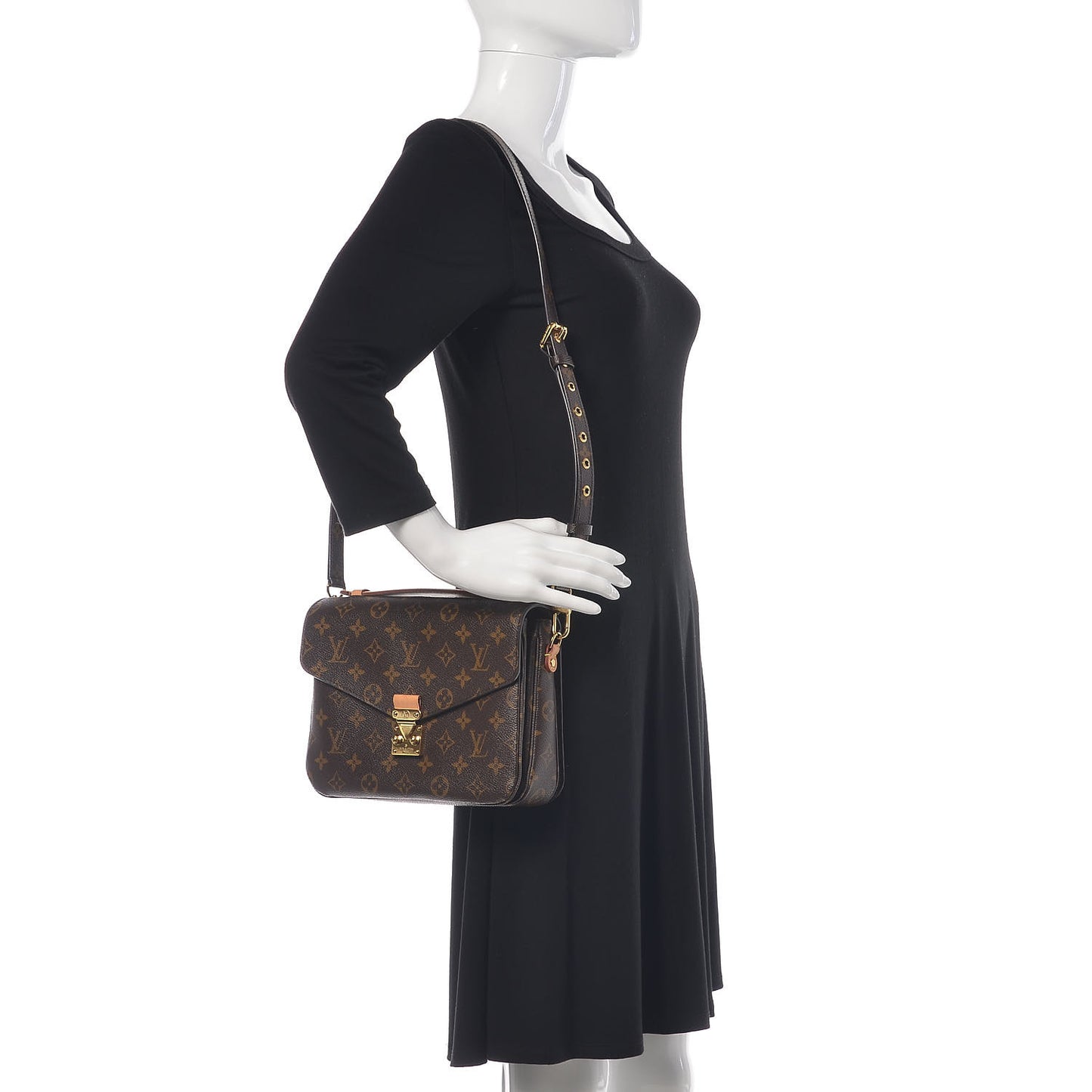 Monogram Pochette Metis