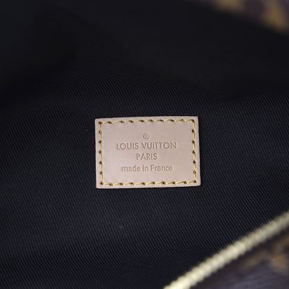 Louis Vuitton Monogram Bumbag 6 of 10