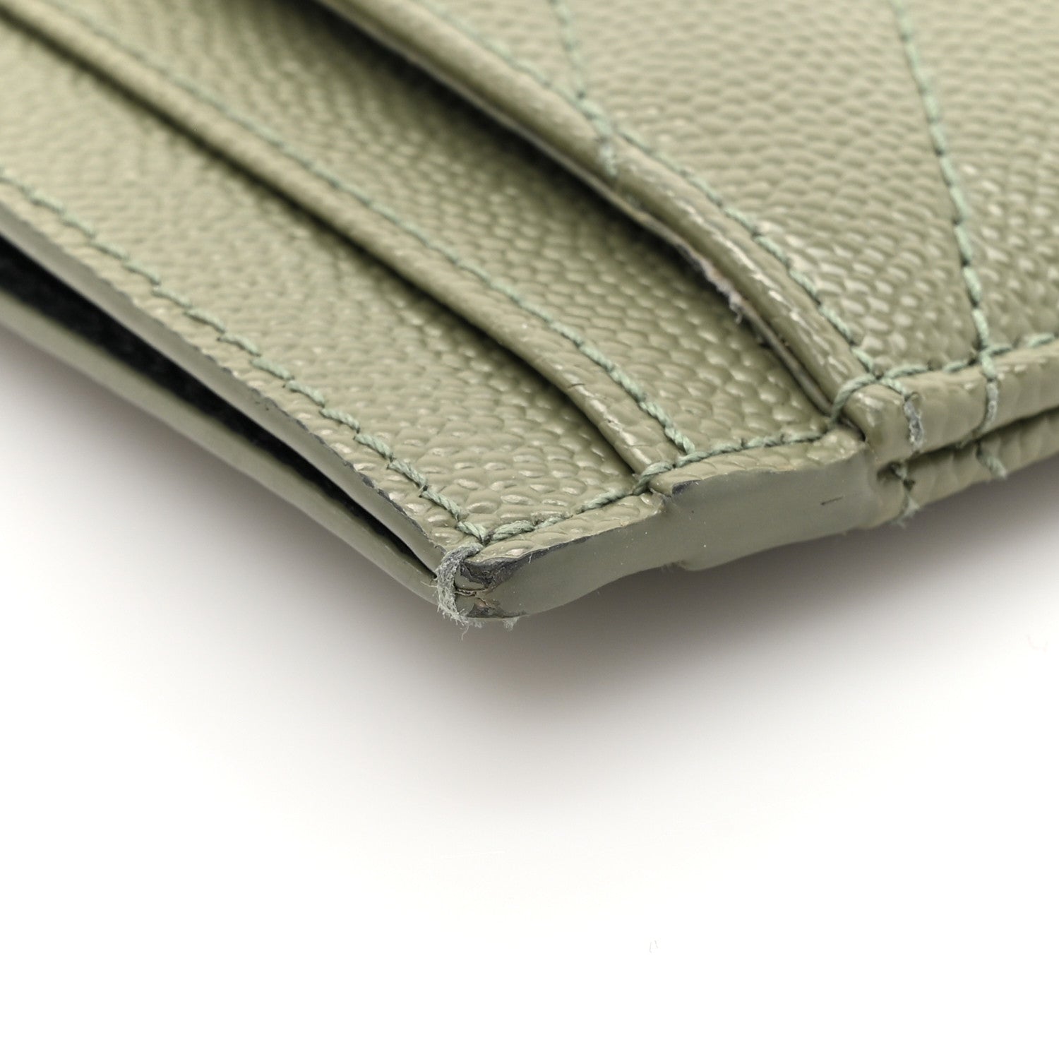 Saint Laurent Grain De Poudre Matelasse Chevron Monogram Credit Card Case Light Sage 10 of 12