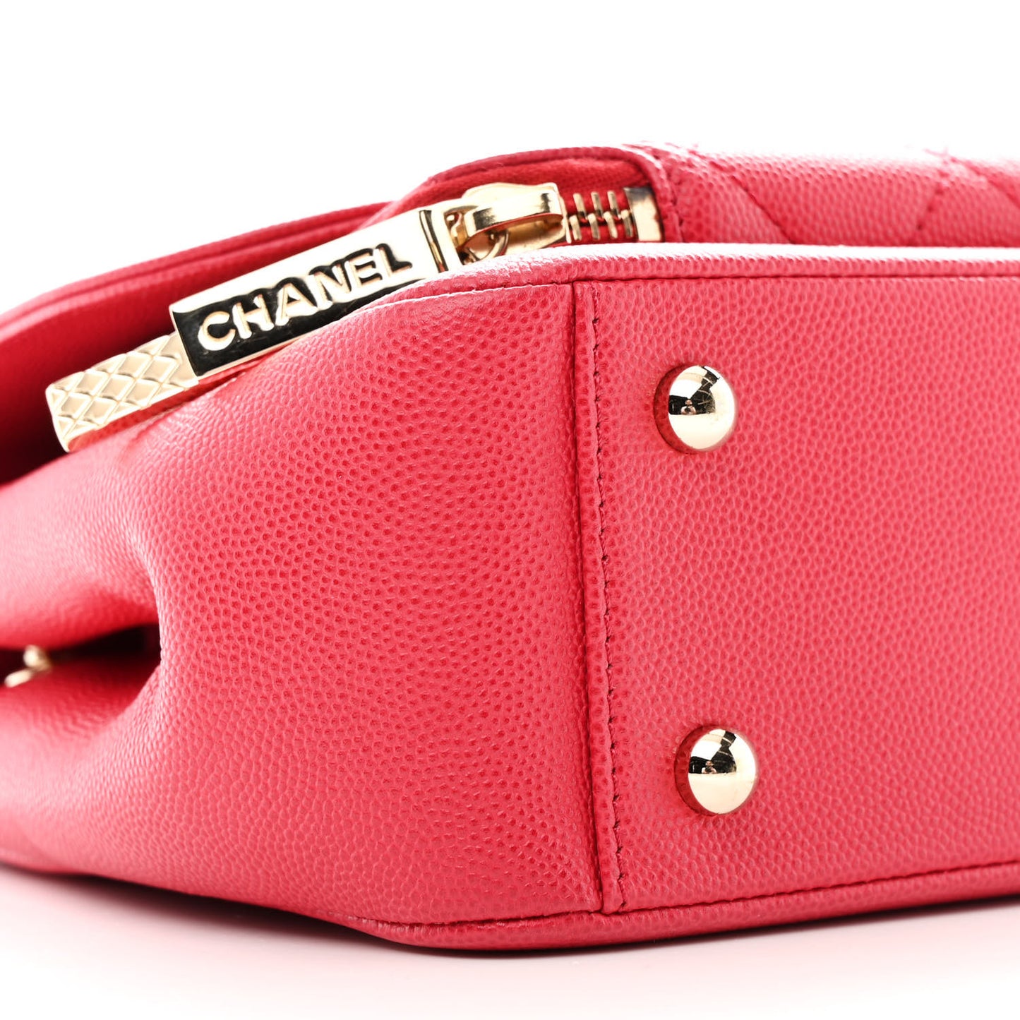 Caviar Quilted Medium Business Affinity Flap Red