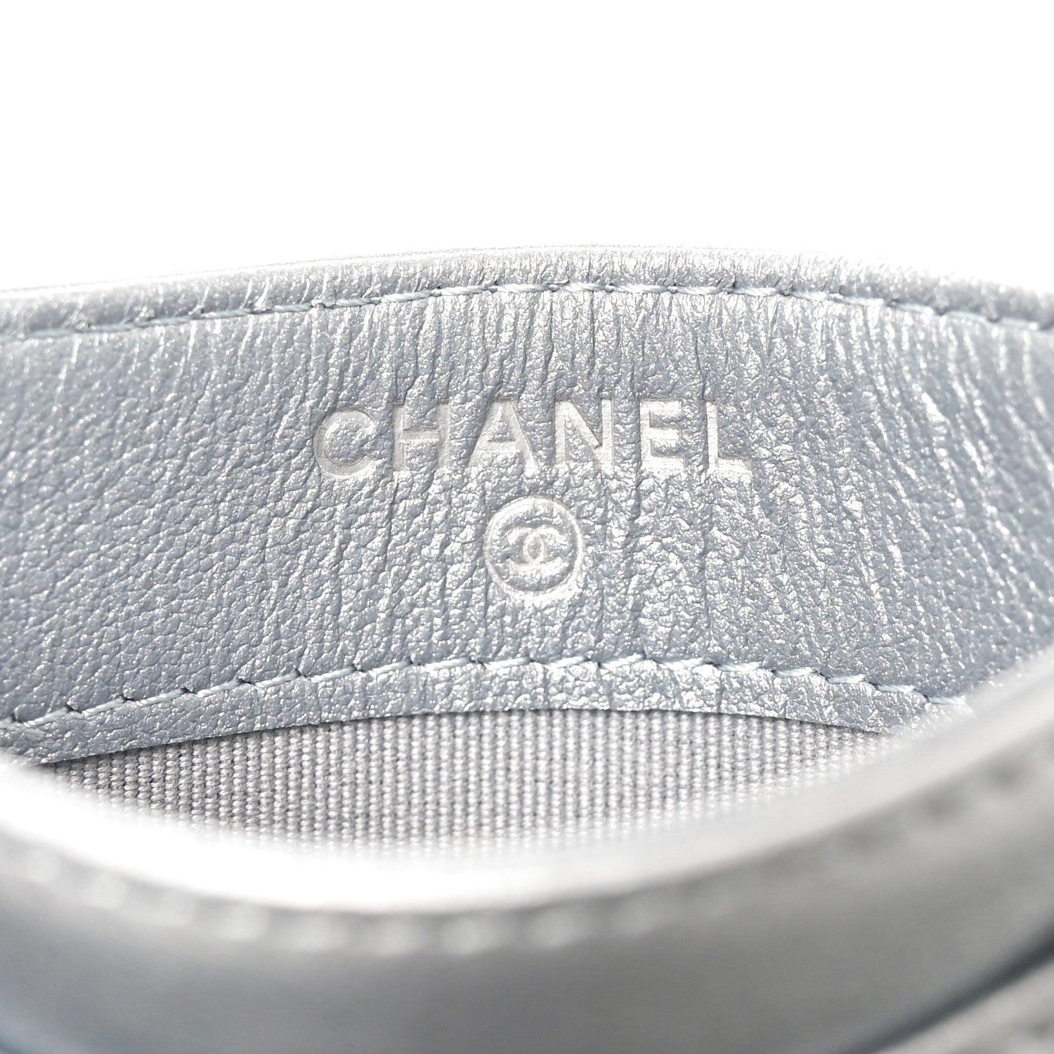 Chanel Metallic Lambskin Quilted CC Card Holder Silver 6 of 9