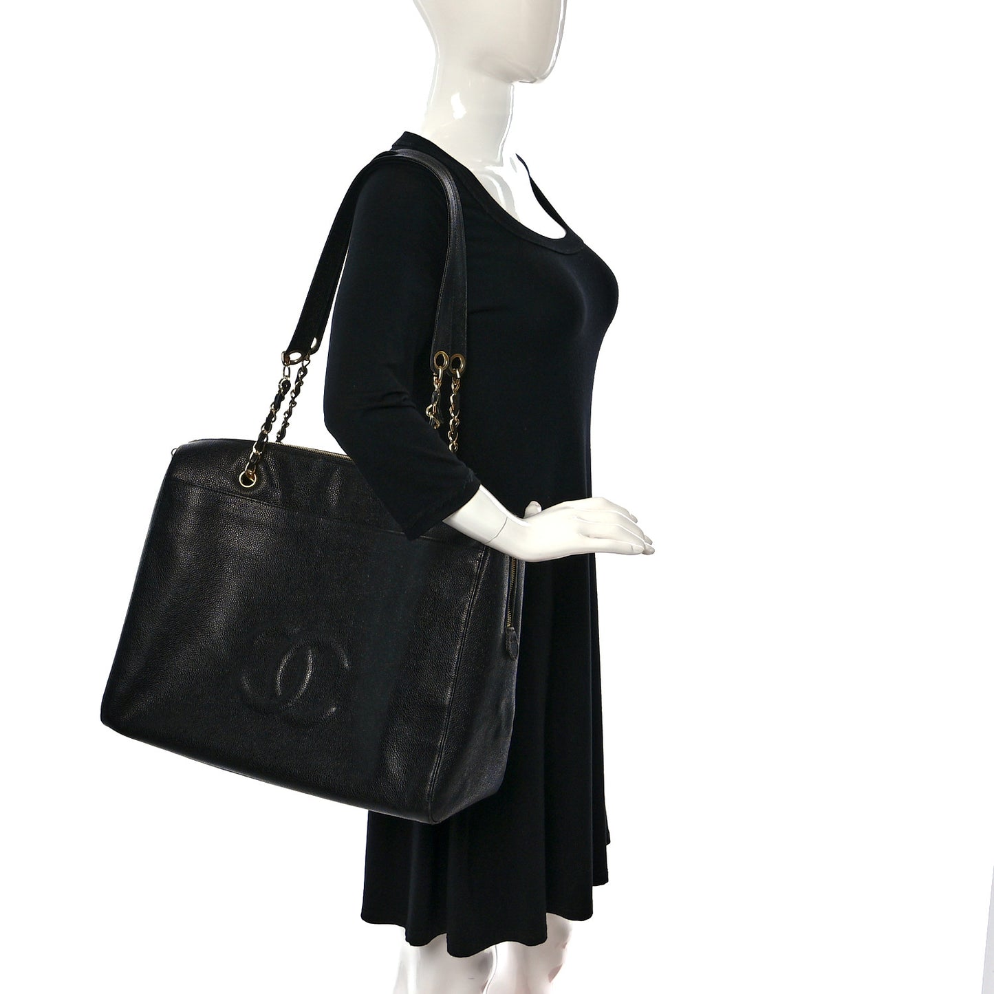 Caviar Large CC Shoulder Bag Black