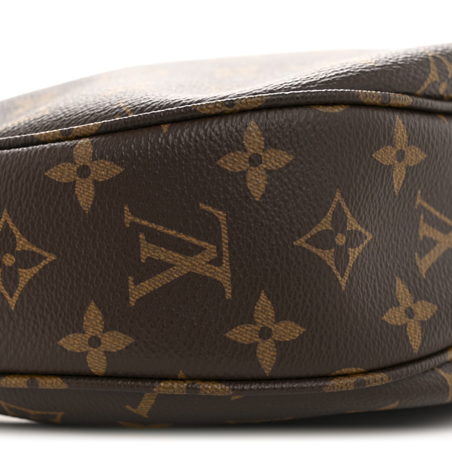 Louis Vuitton Monogram Looping 8 of 10