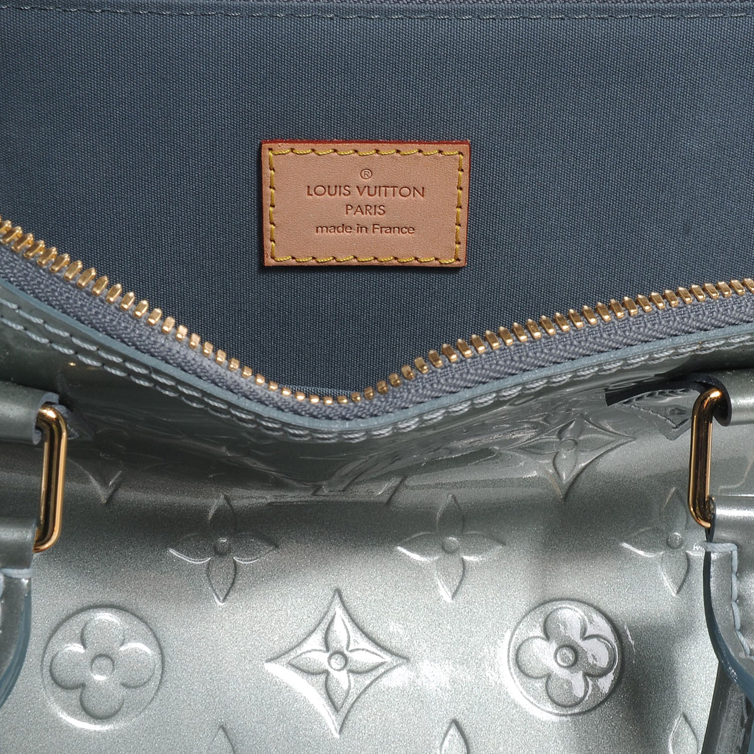 Louis Vuitton Vernis Alma GM Givre 7 of 8