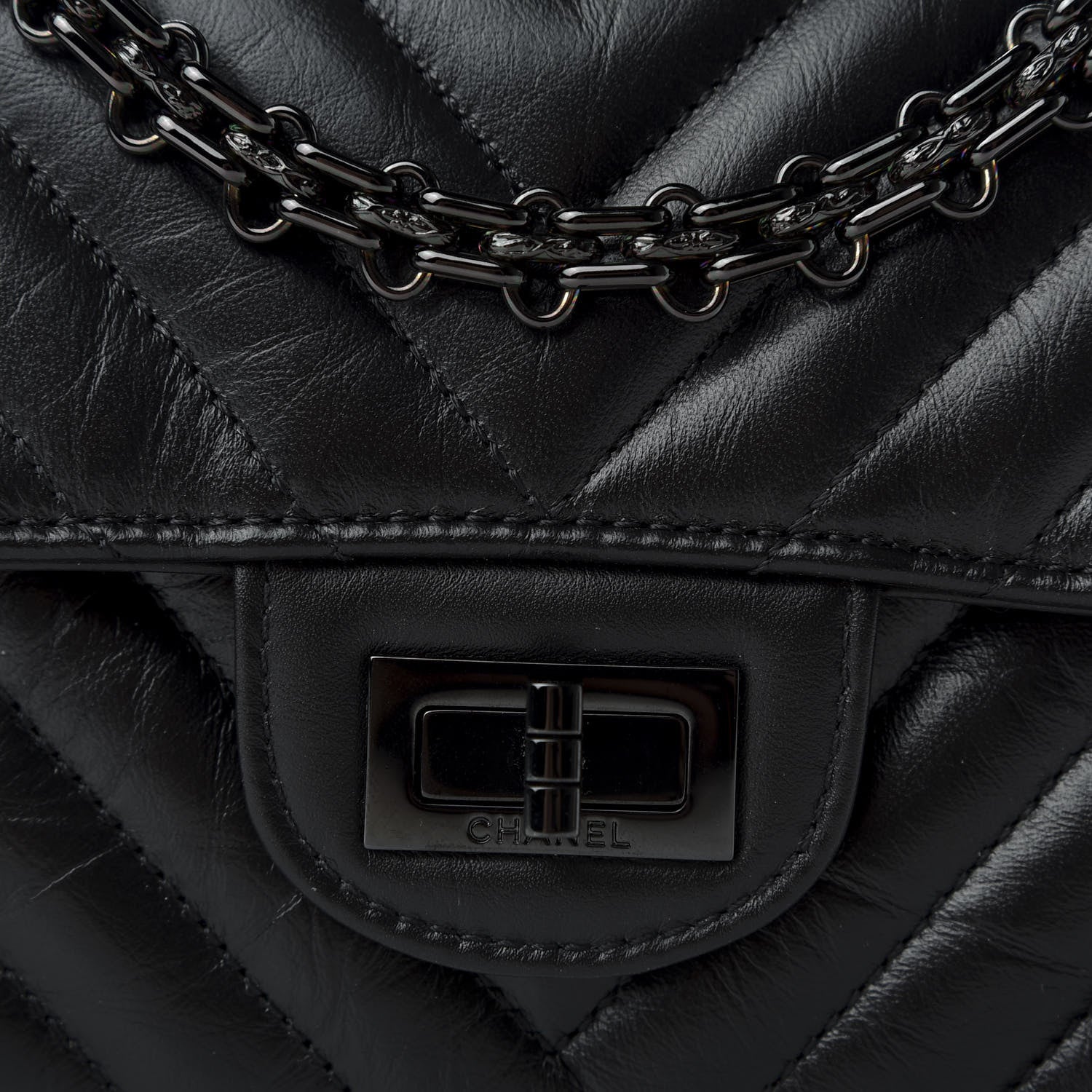 Chanel Aged Calfskin Chevron Quilted 2.55 Reissue Mini Flap So Black 10 of 14