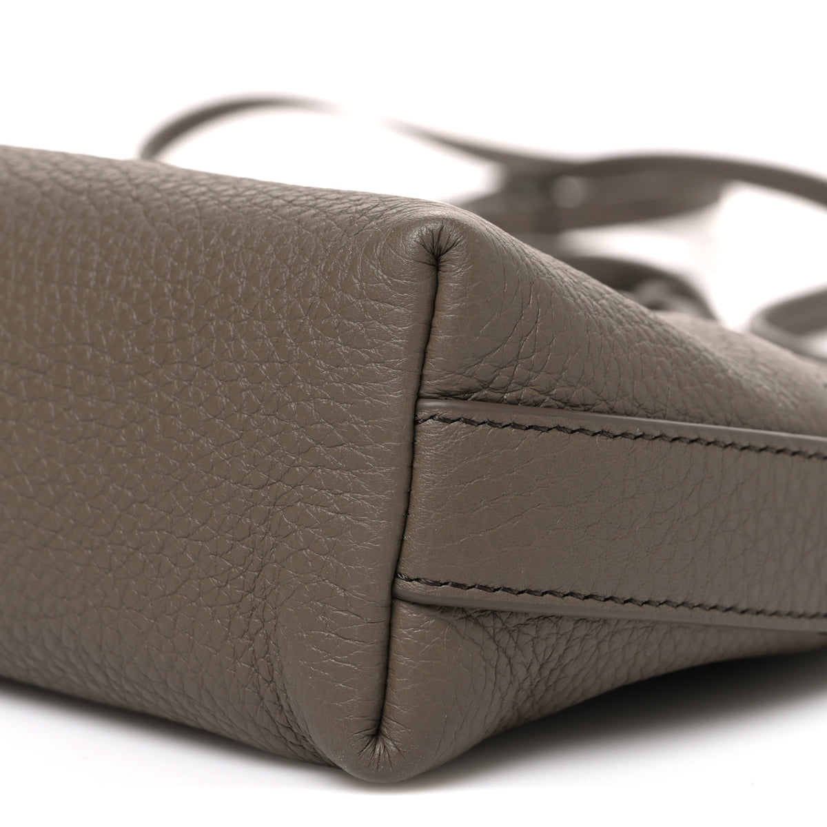 Grained Calfskin Annie E/W Crossbody Bag Smoked Taupe