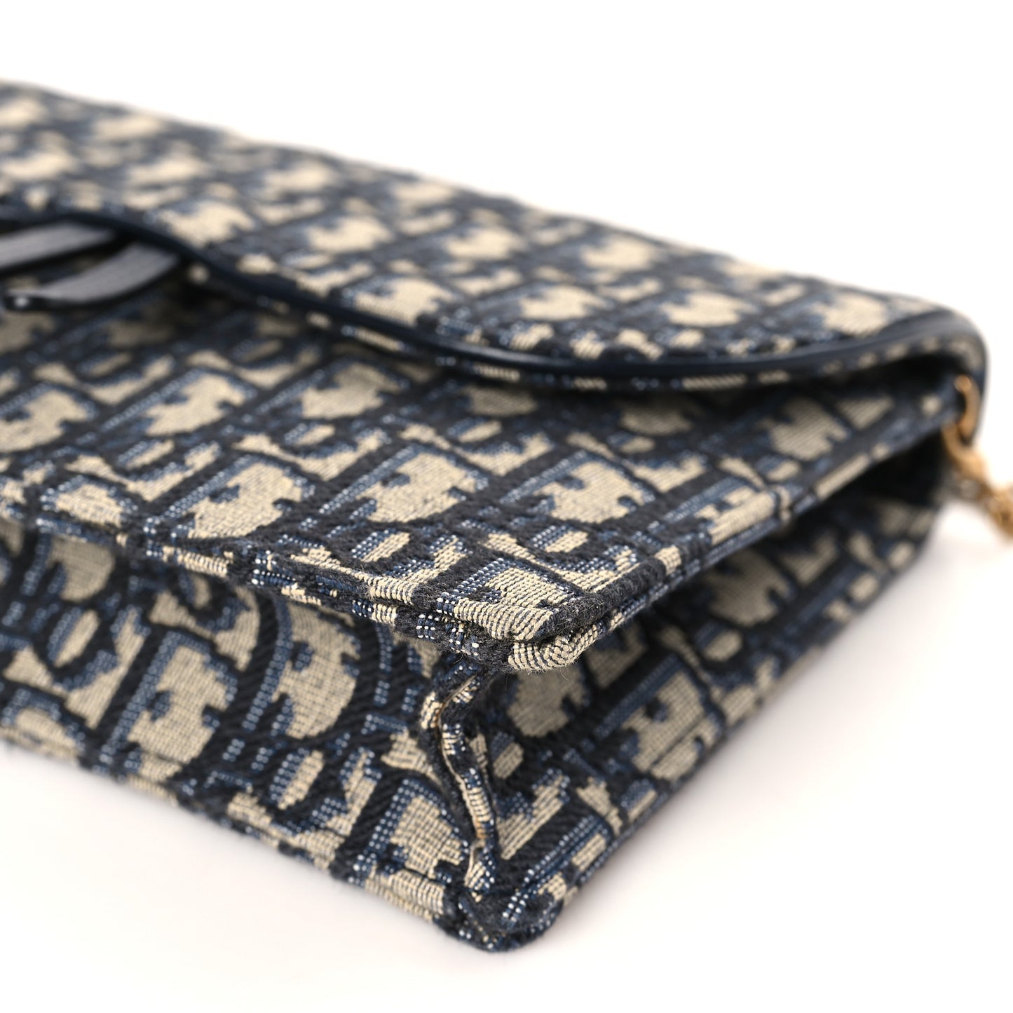 Oblique Saddle Chain Pouch Blue