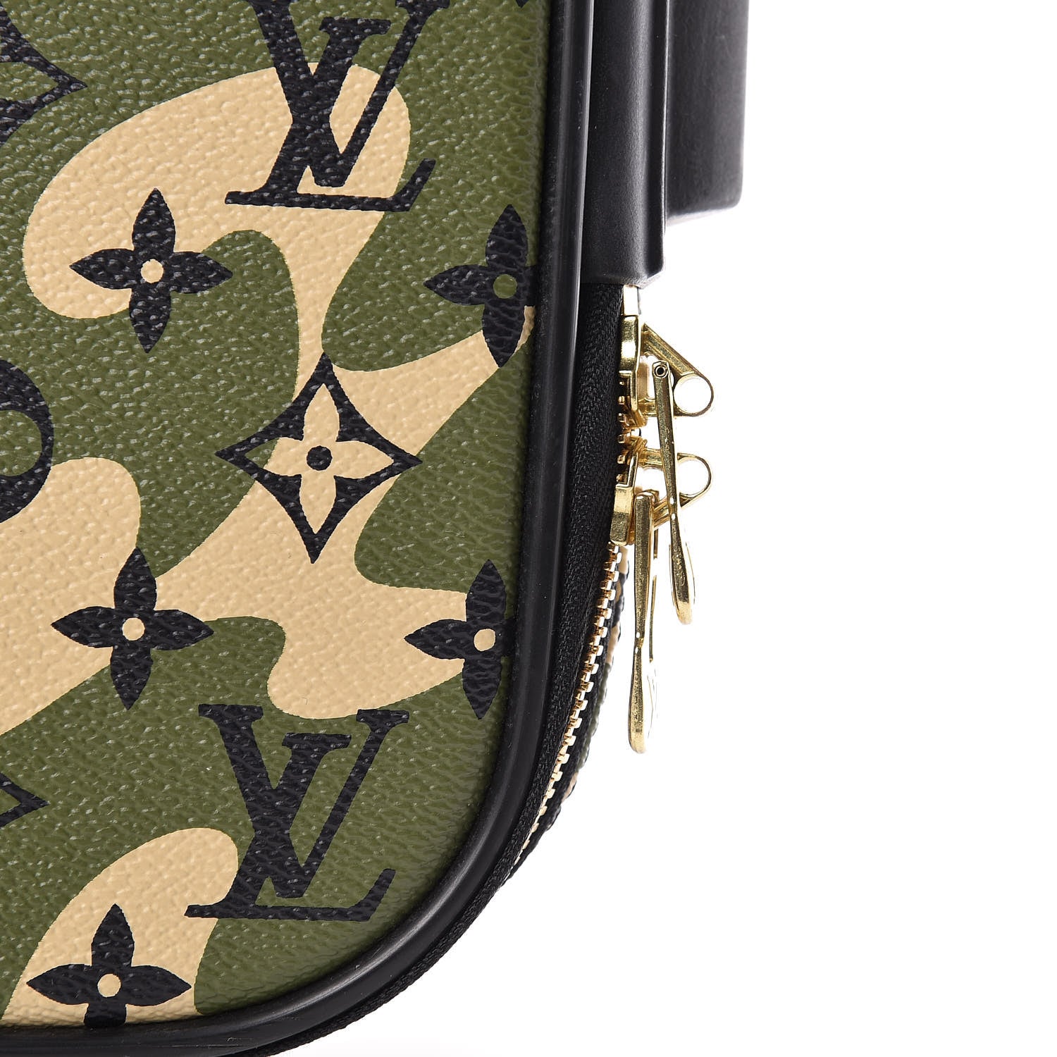 Louis Vuitton Monogramouflage Pegase 60 Rolling Luggage 11 of 17