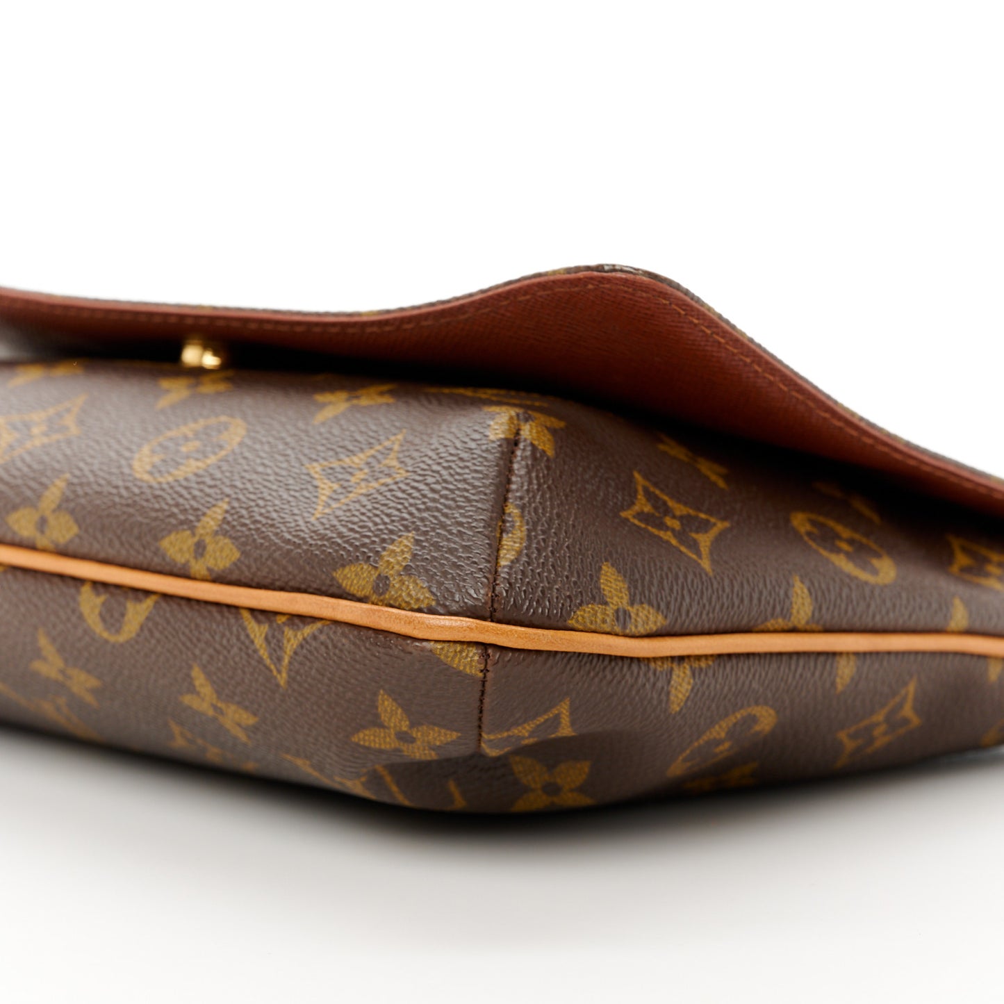 Monogram Musette Tango