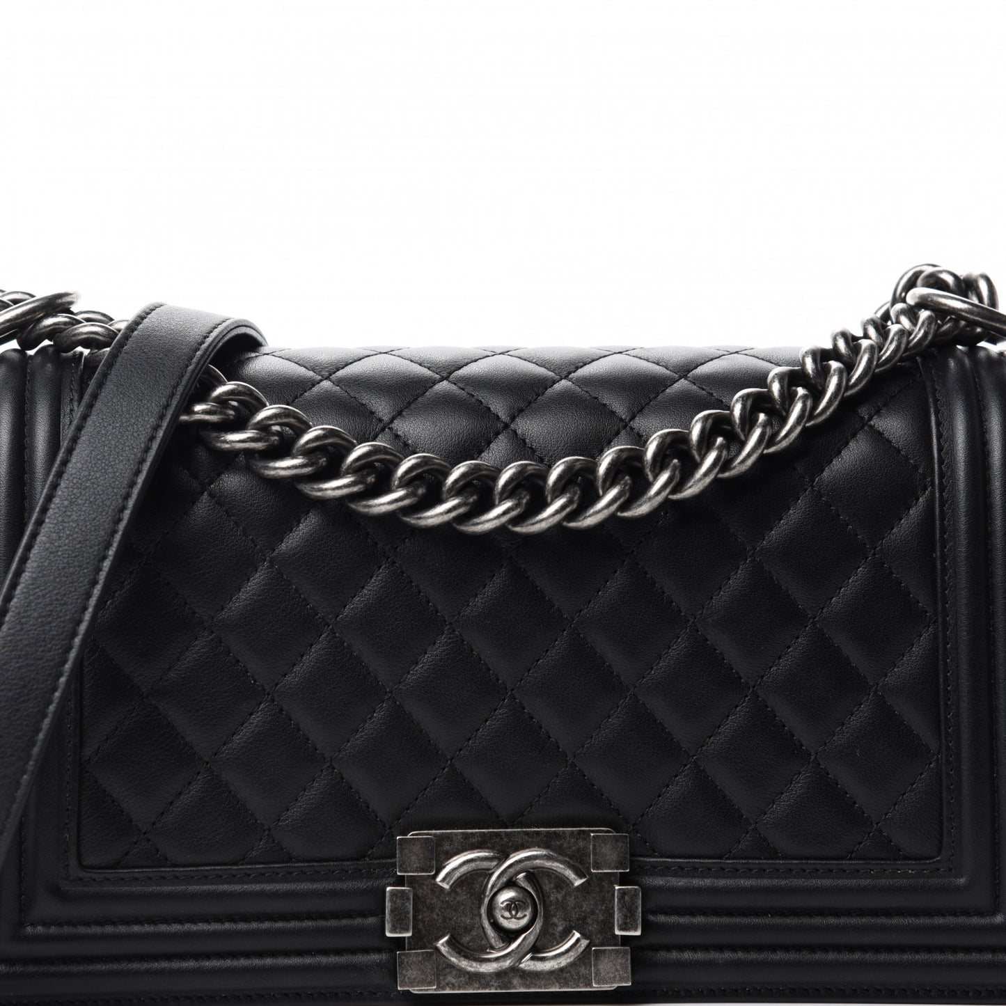 Calfskin Quilted Medium Boy Flap Black