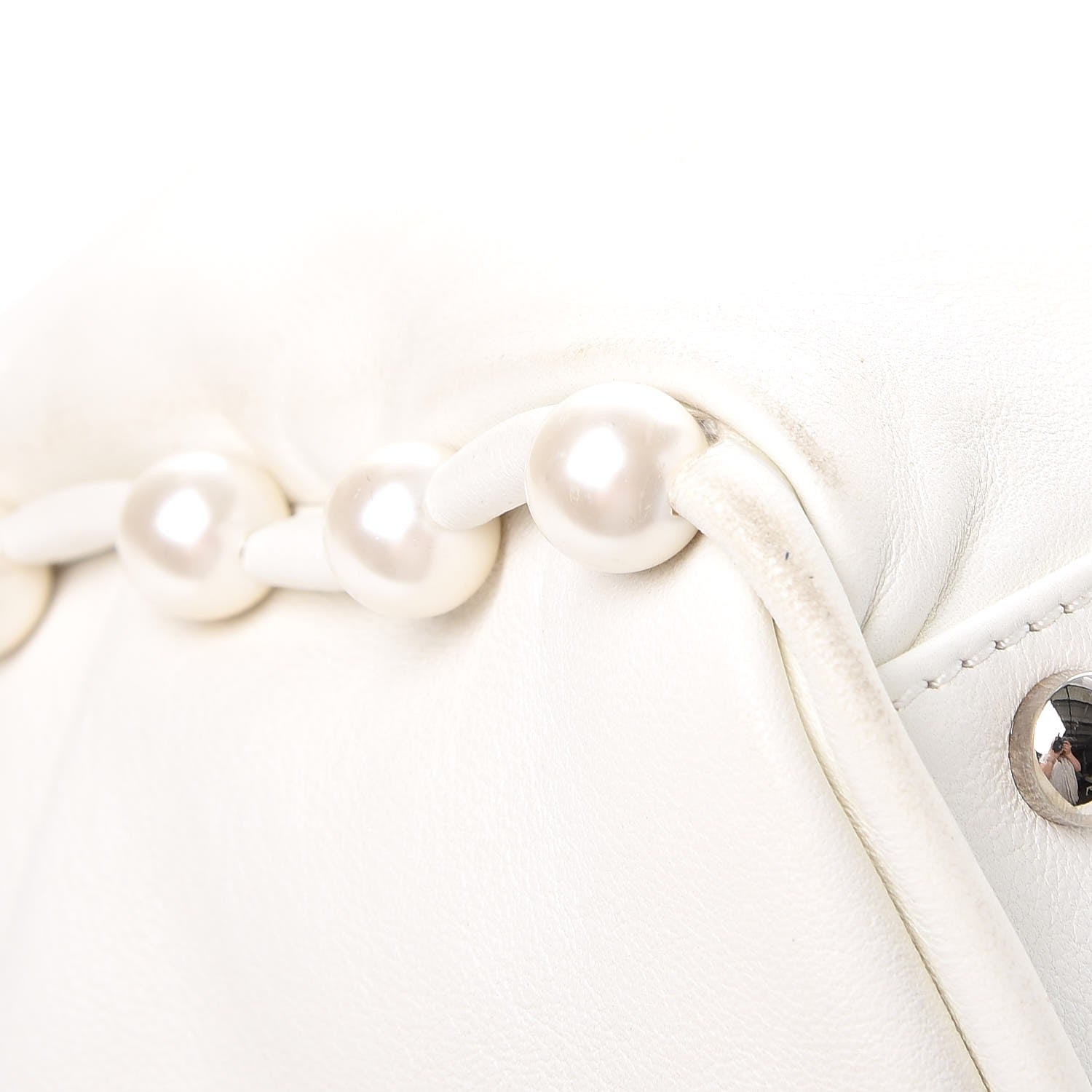 Chanel Lambskin Pearl Obsession Tote White 17 of 19