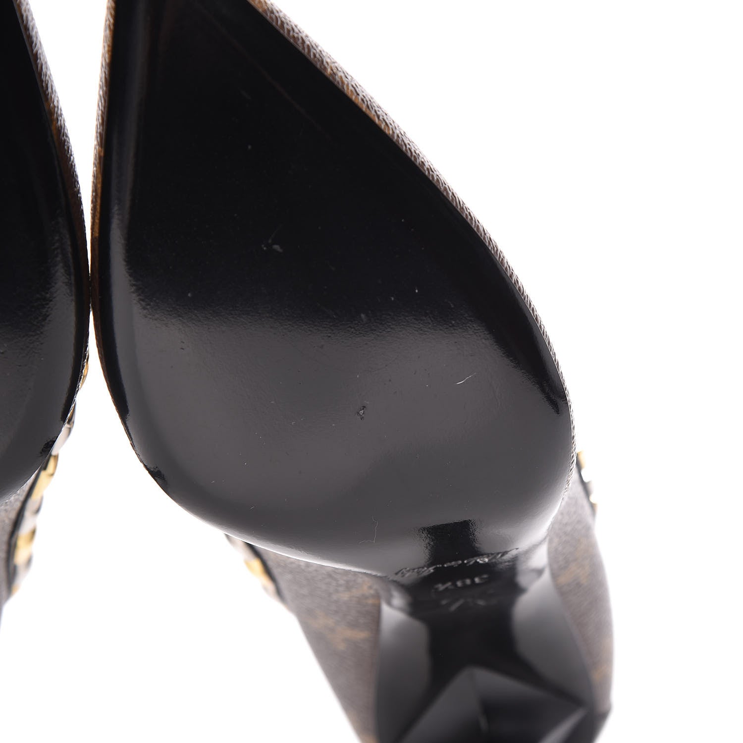 Louis Vuitton Calfskin Monogram Eldorado Pumps 38.5 Cacao 9 of 9