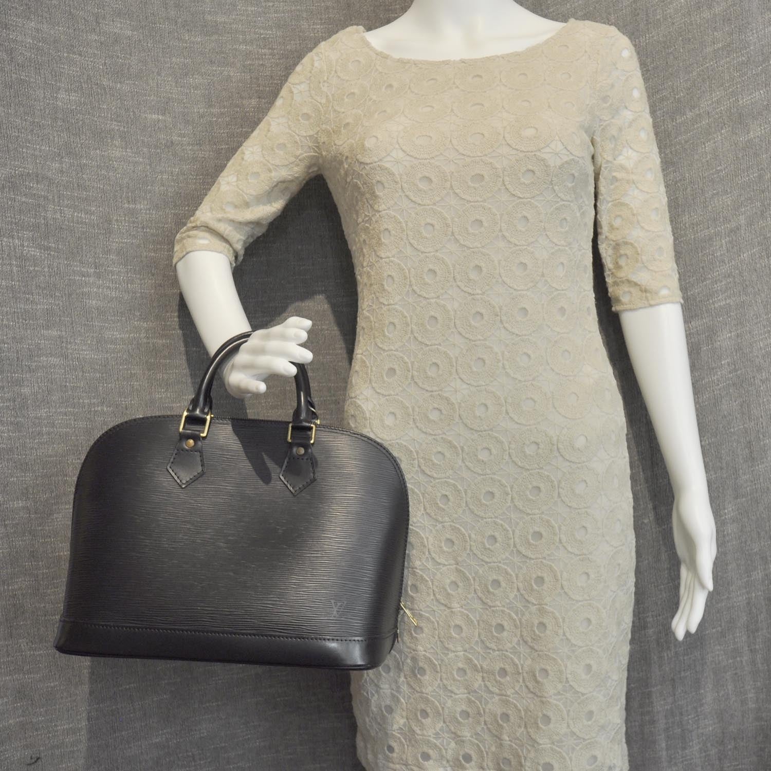 Louis Vuitton Epi Alma Black 2 of 8