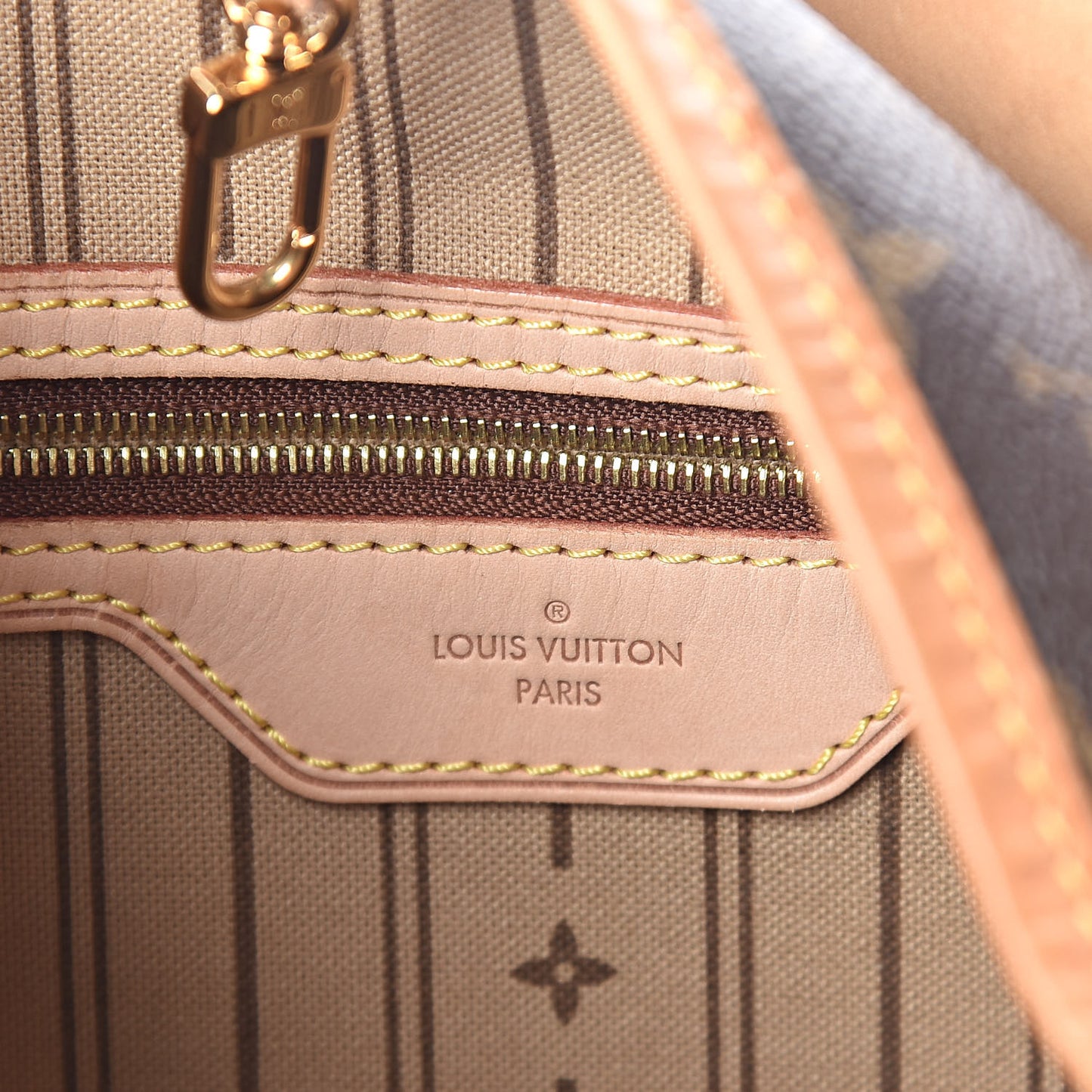 Monogram Delightful GM