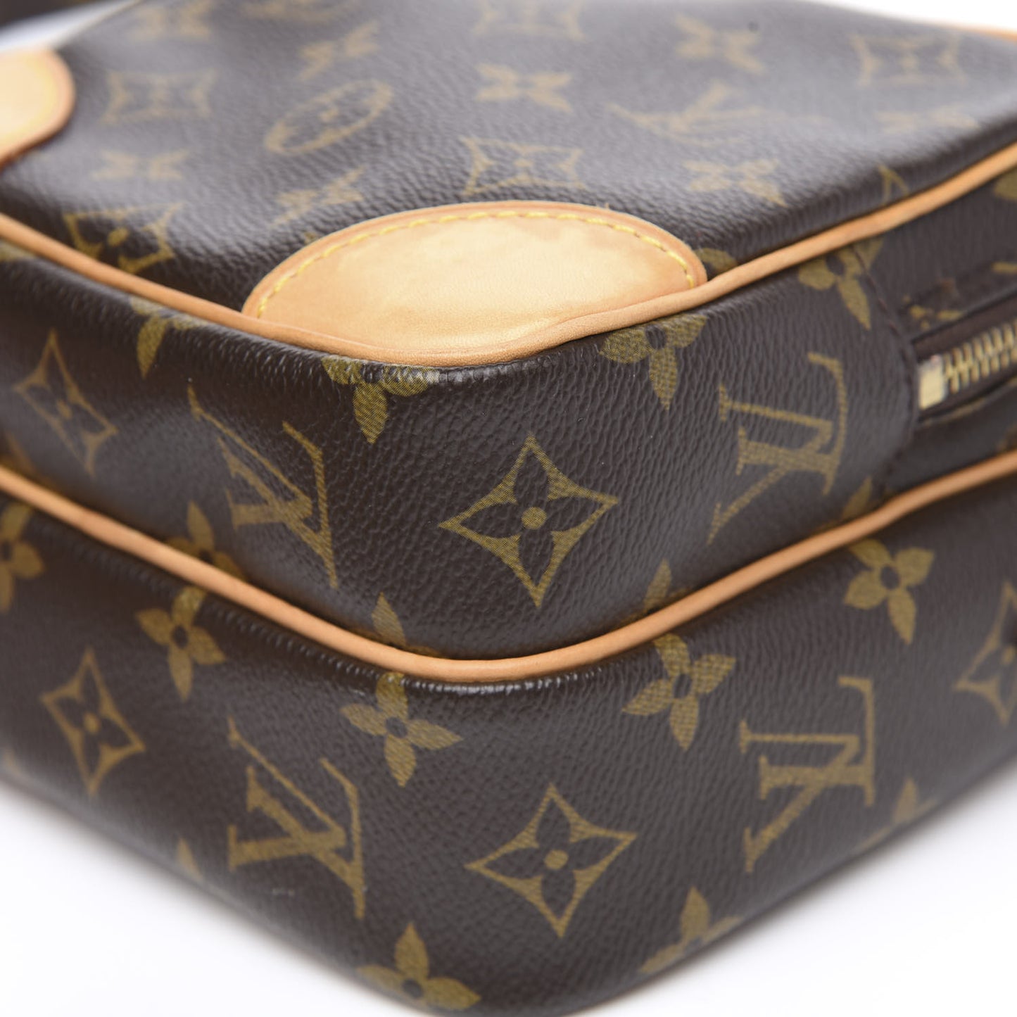 Monogram Amazone