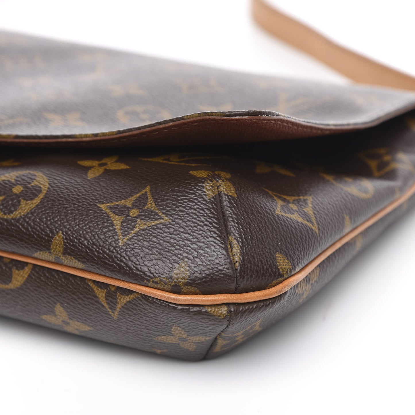 Monogram Musette Tango