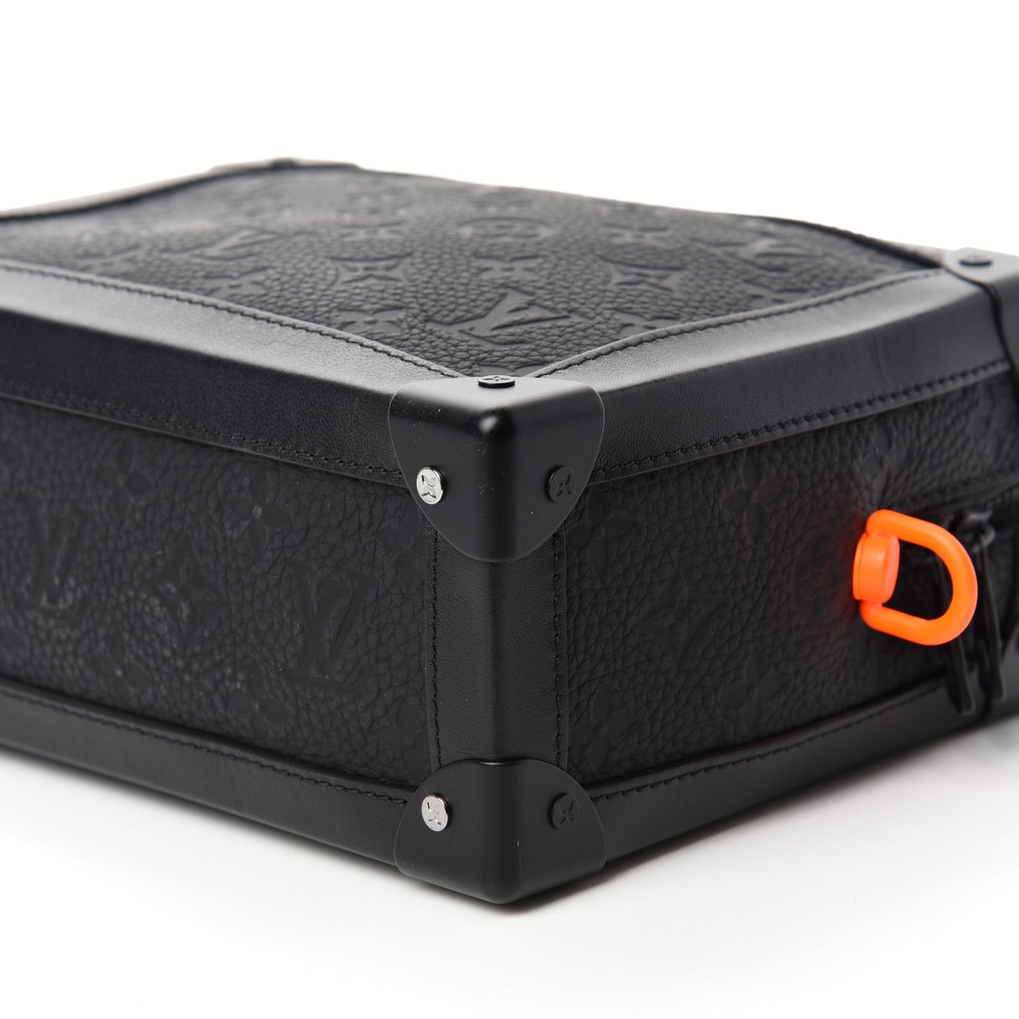 Taurillon Monogram Solar Ray Soft Trunk Black