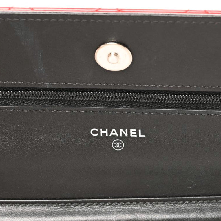 Patent Quilted Bi-Color Wallet On Chain WOC Red Black
