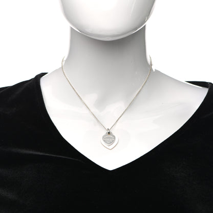 Tiffany Sterling Silver Mother of Pearl Return to Tiffany Pendant Necklace 2 of 4