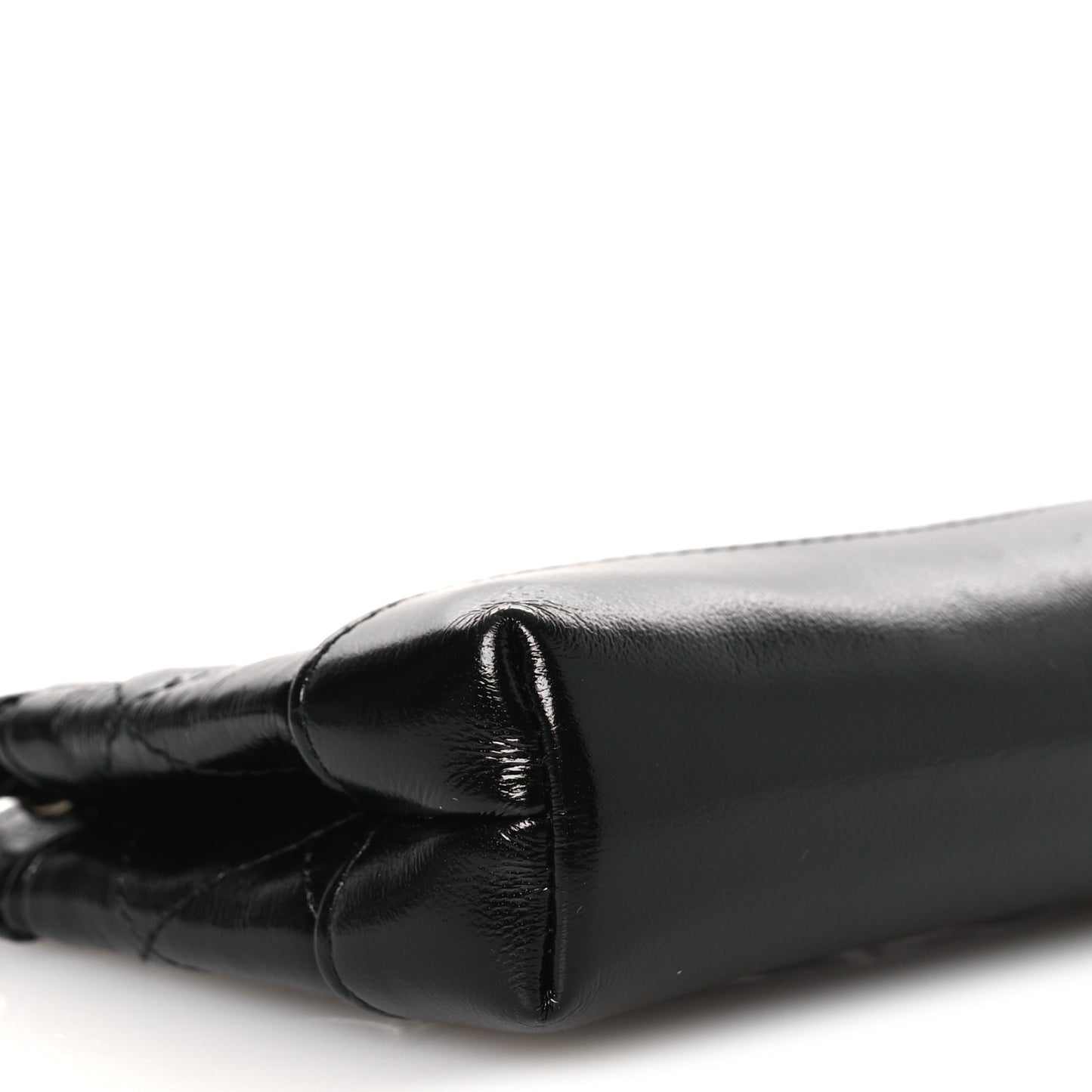 Shiny Lambskin Quilted Micro 31 Clutch With Chain Black