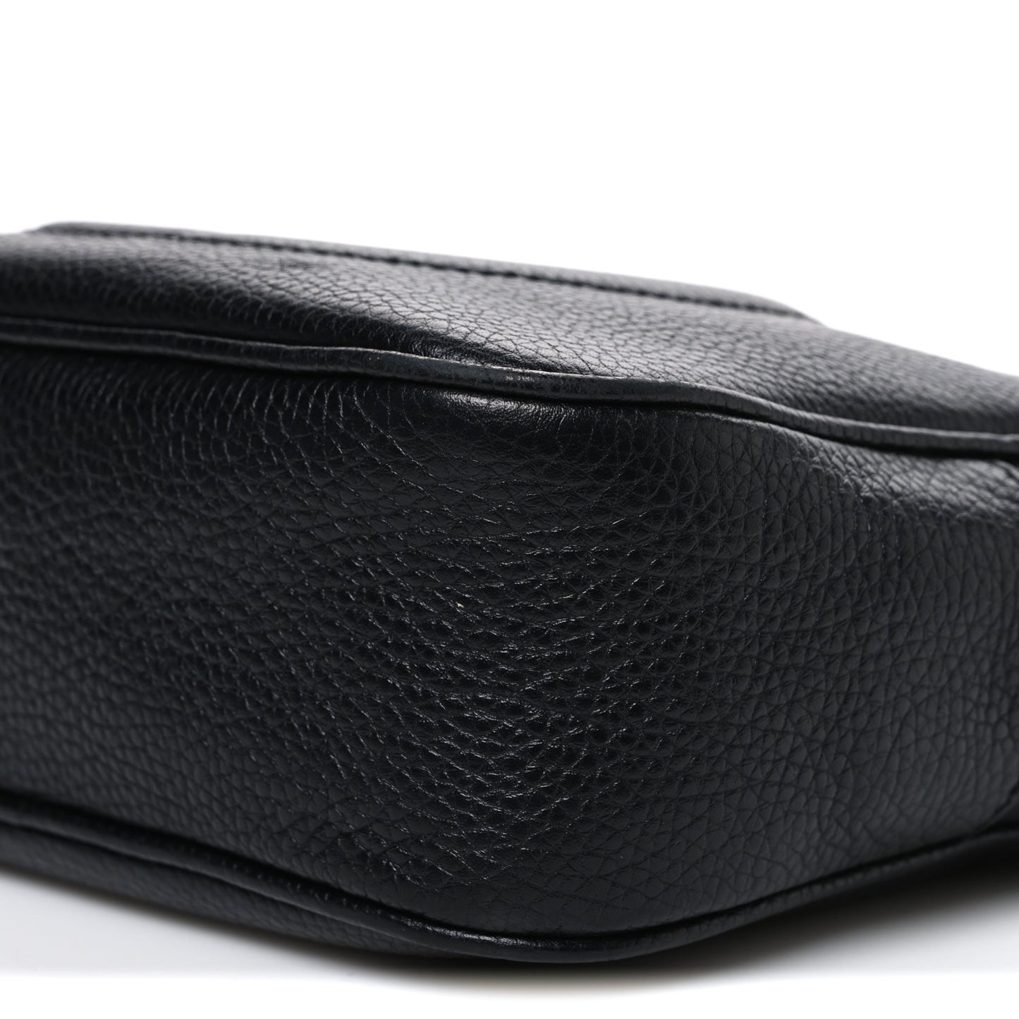 Pebbled Calfskin Small Soho Disco Bag Black