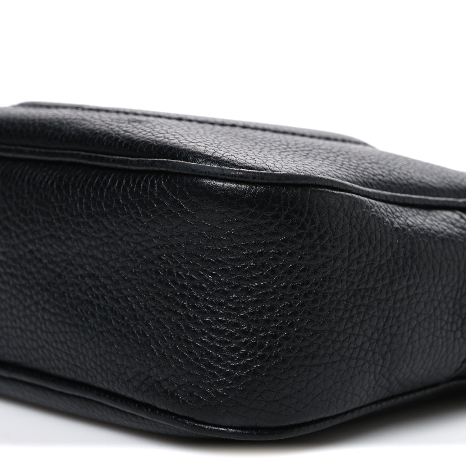 Gucci Pebbled Calfskin Small Soho Disco Bag Black 9 of 9