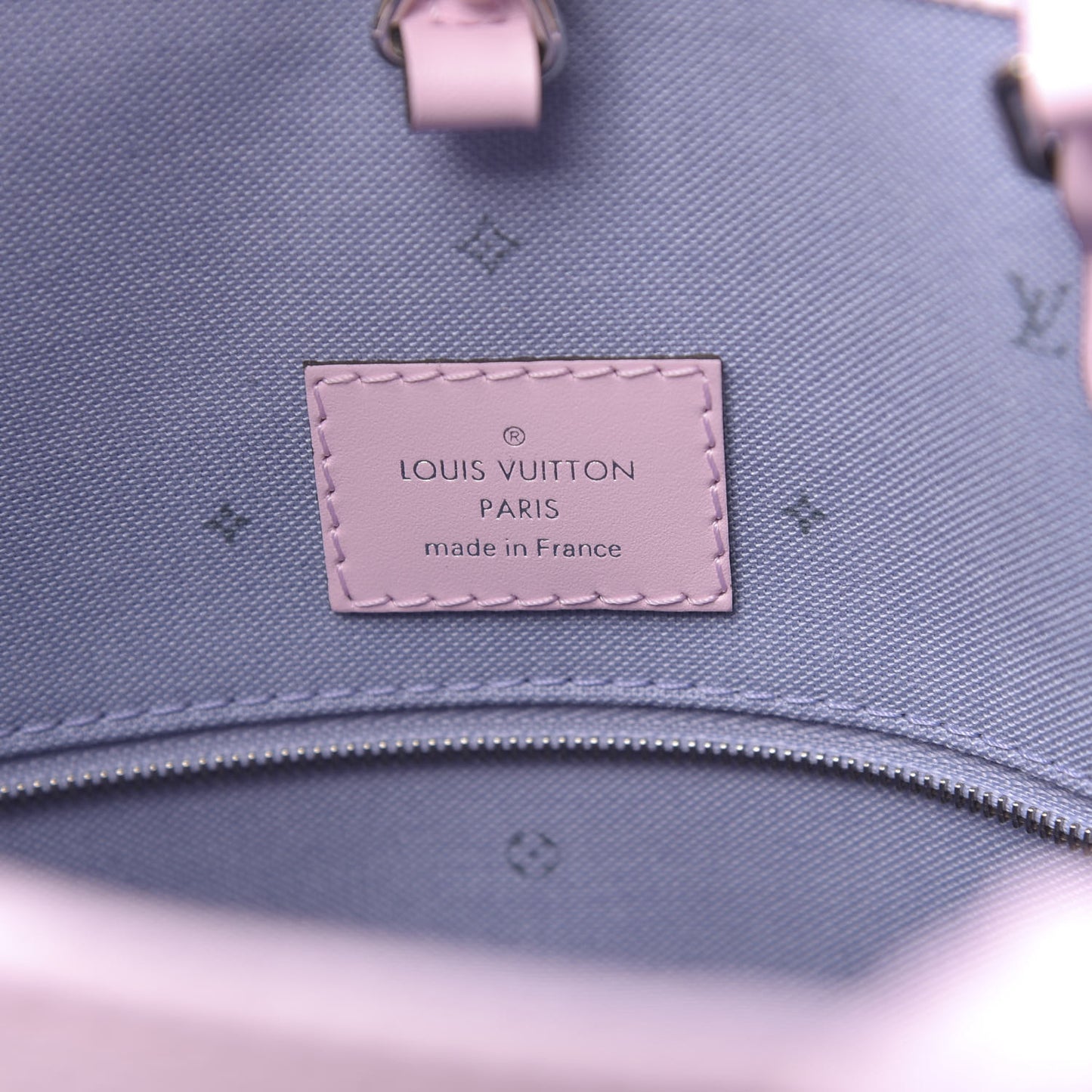 Monogram Escale Onthego GM Pastel