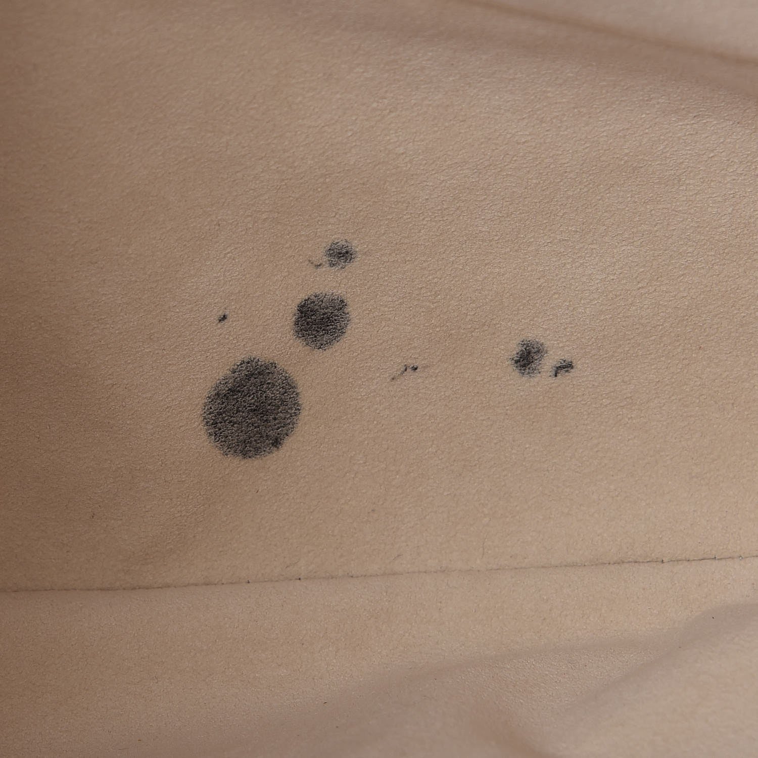 Louis Vuitton Lambskin Olympe Nimbus GM Ecru 8 of 8