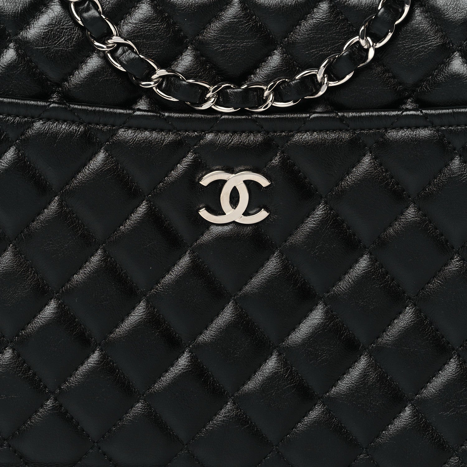 Chanel Aged Calfskin Quilted Large Working Vibe Camera Case Black 8 of 10