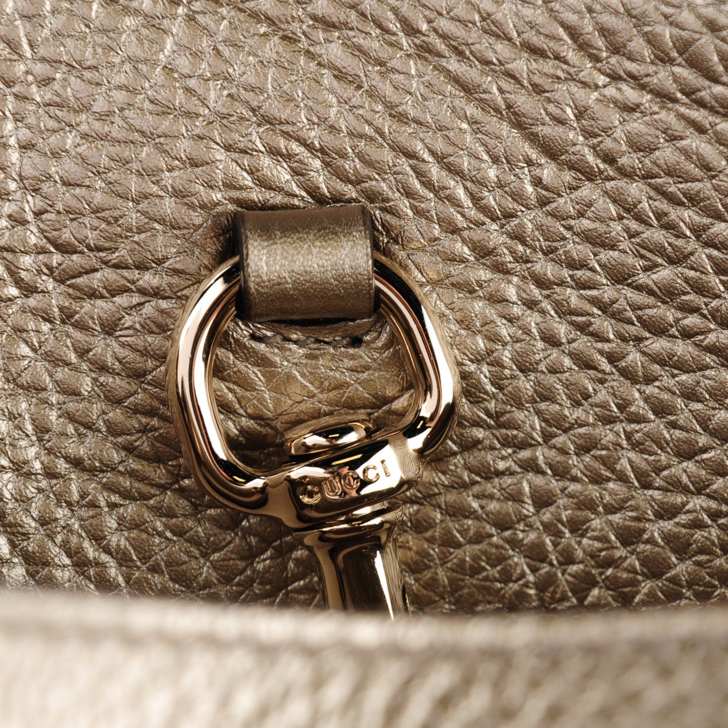 Metallic Pebbled Calfskin Medium Soho Chain Shoulder Bag Golden Beige