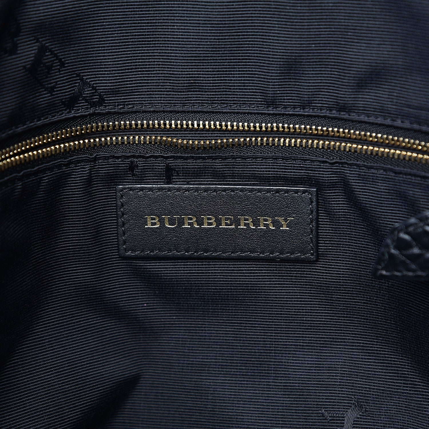 Burberry Signature Grain Calfskin Medium Welburn Tote Black 5 of 9