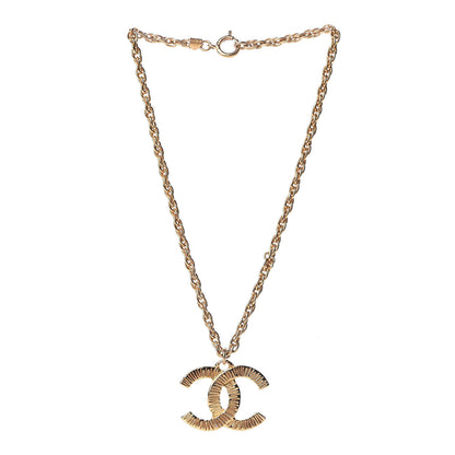 Chanel CC Short Chain Pendant Necklace Gold 3 of 4