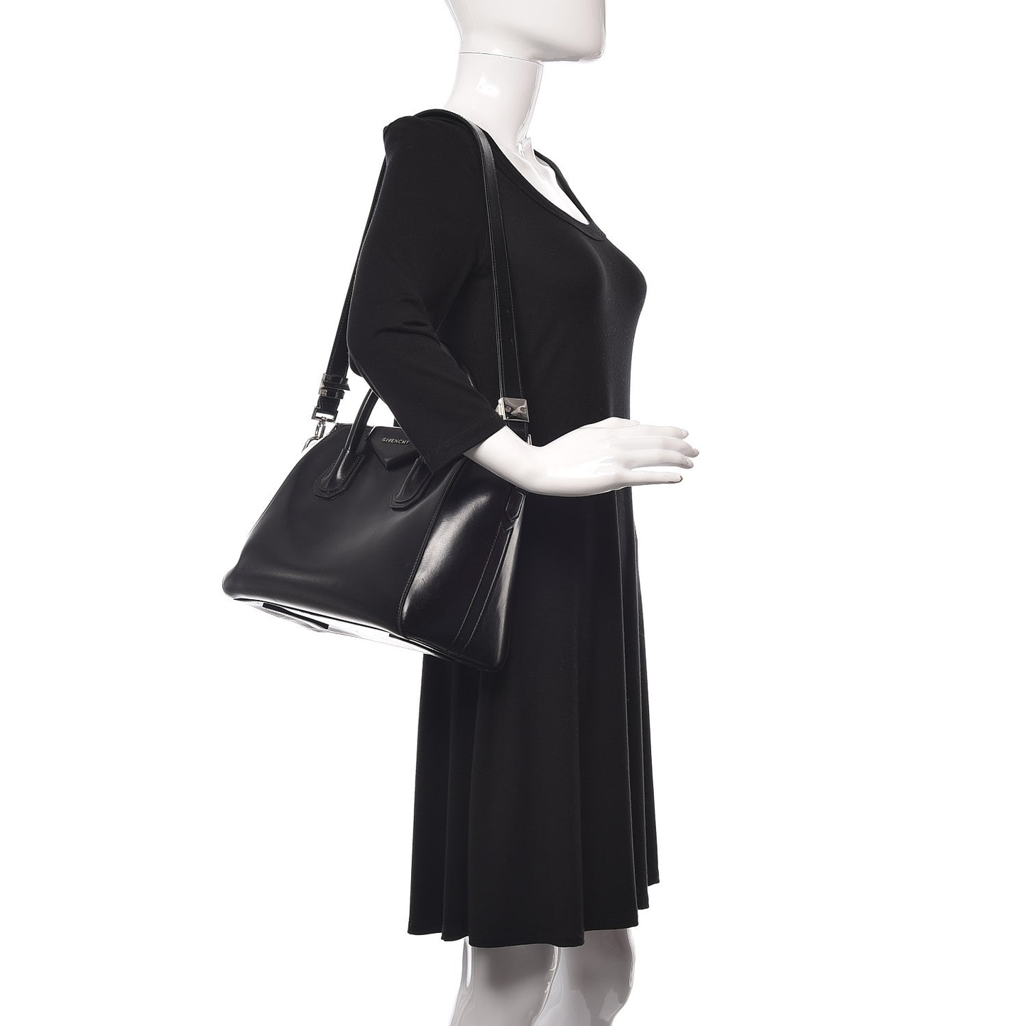 Shiny Lord Calfskin Small Antigona Black