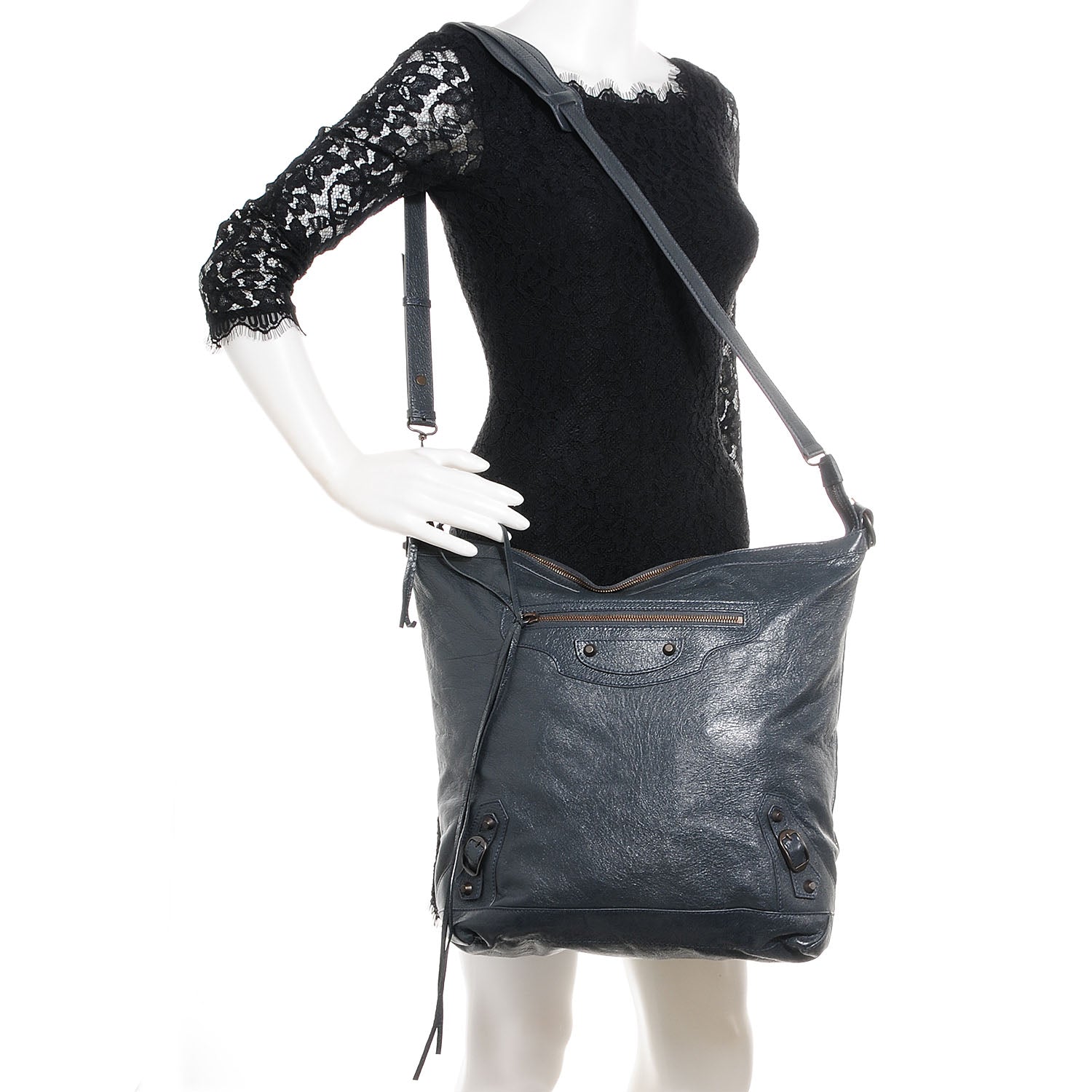 Balenciaga Agneau Cross Day Messenger Anthracite 2 of 11