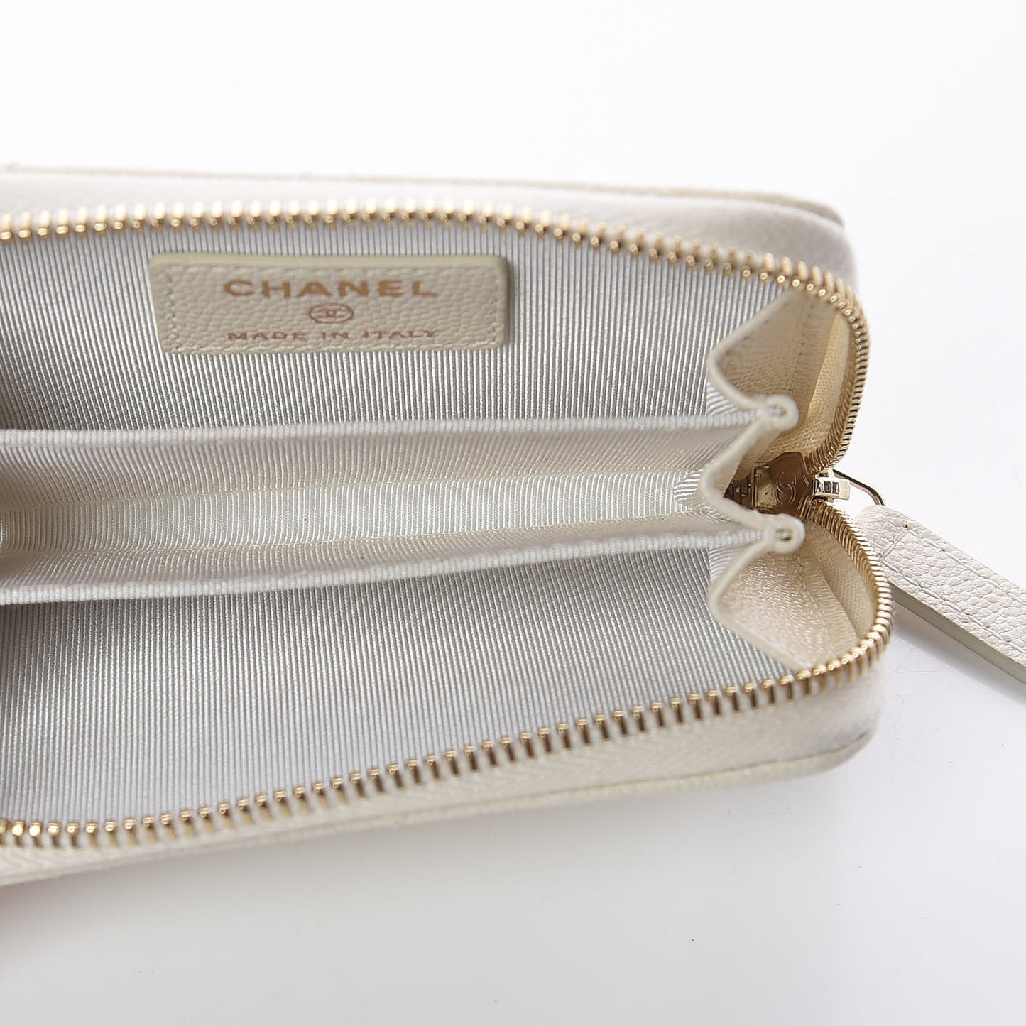 Caviar Quilted Zip Around Coin Purse Ivory