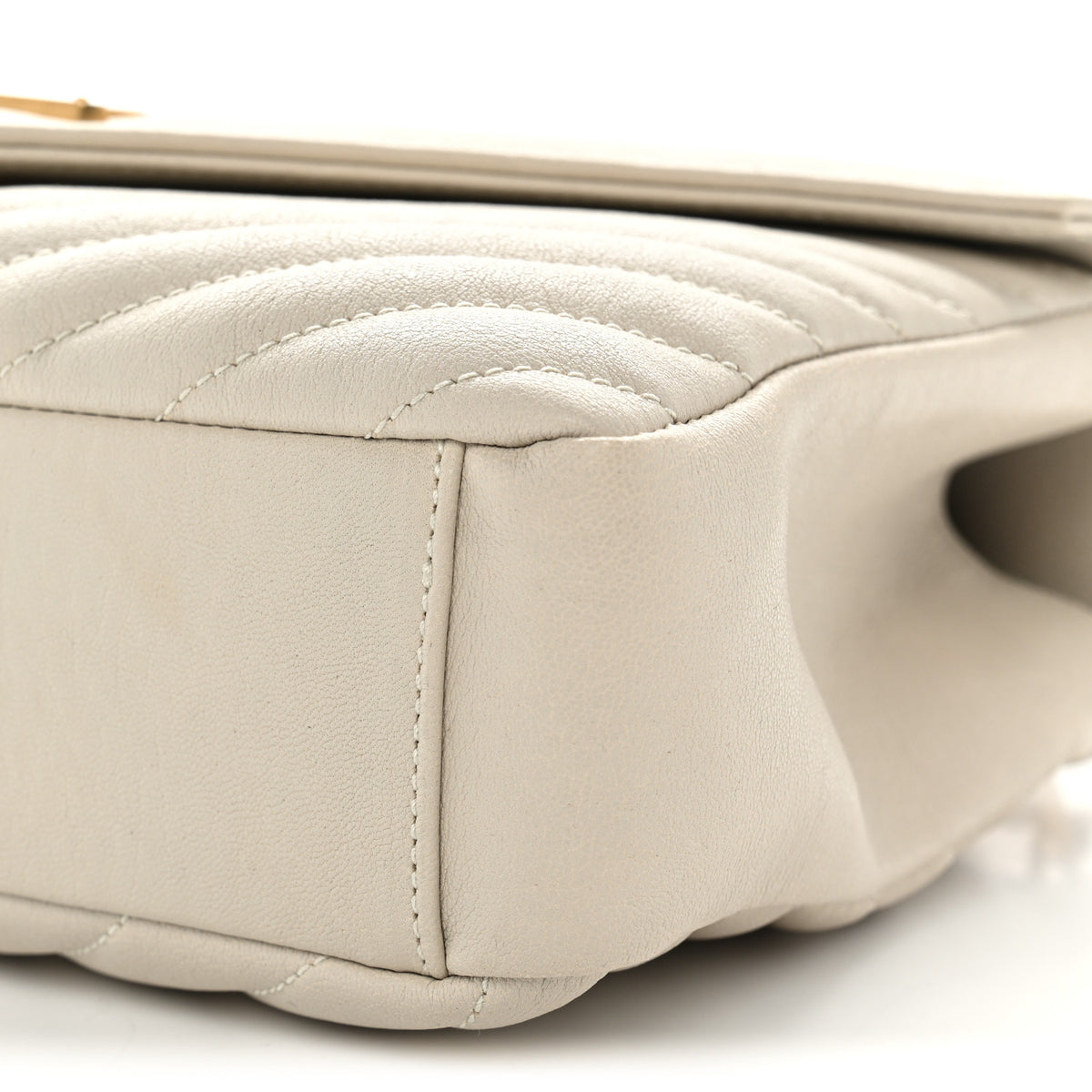 Saint Laurent Sheepskin Matelasse Chevron Monogram Medium College Bag Crema Soft 10 of 12