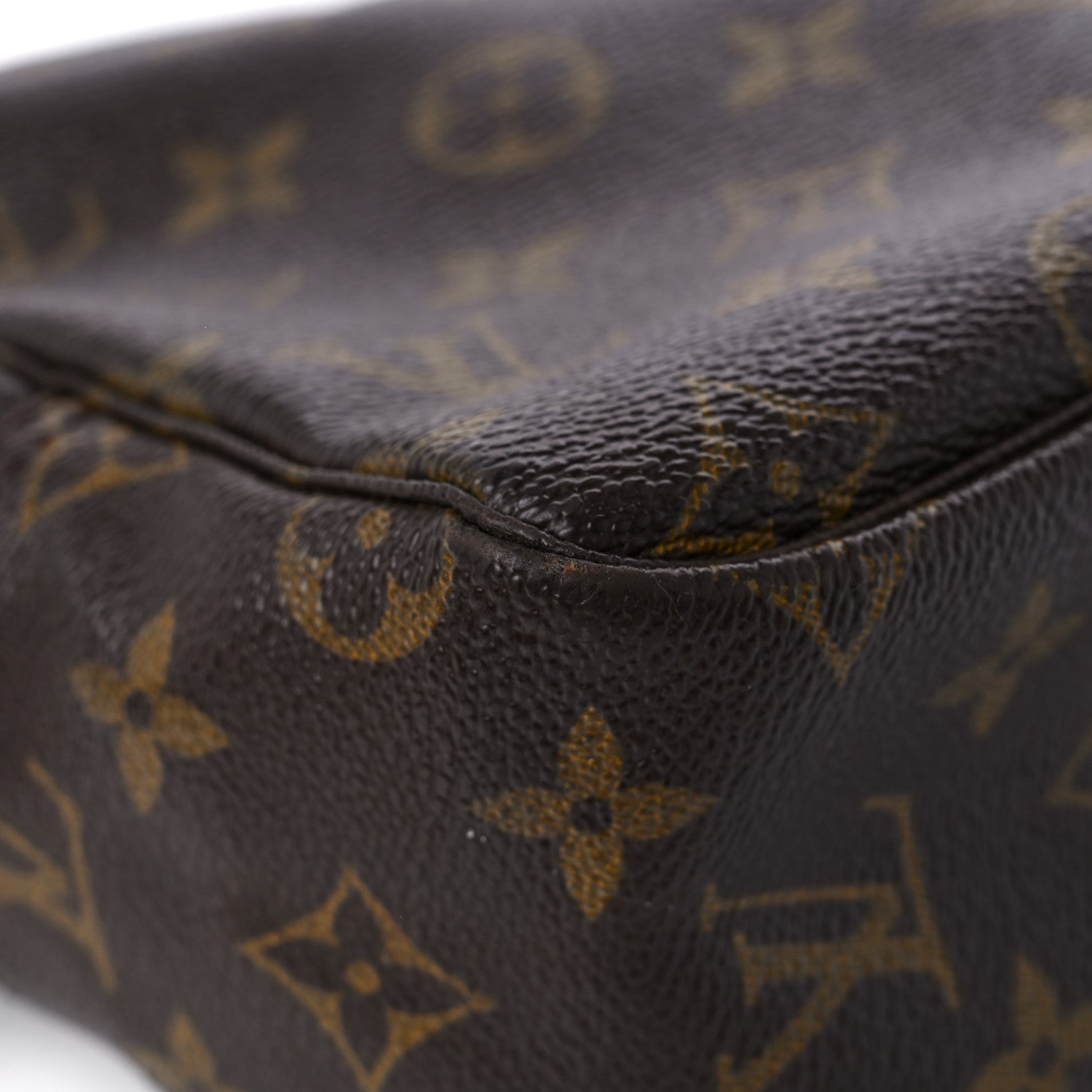 Louis Vuitton Monogram Trousse Toilette 28 9 of 12