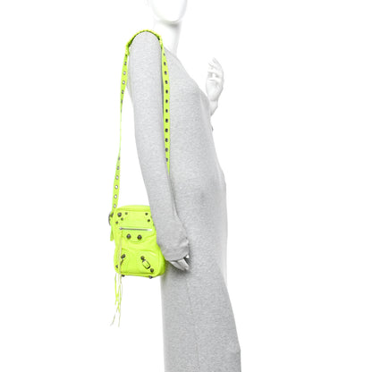 Balenciaga Agneau Arena Le Cagole Crossbody Bag Fluo Yellow 2 of 11