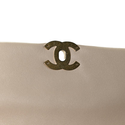 Chanel Lambskin Quilted Medium Chanel 19 Flap Light Beige 11 of 12