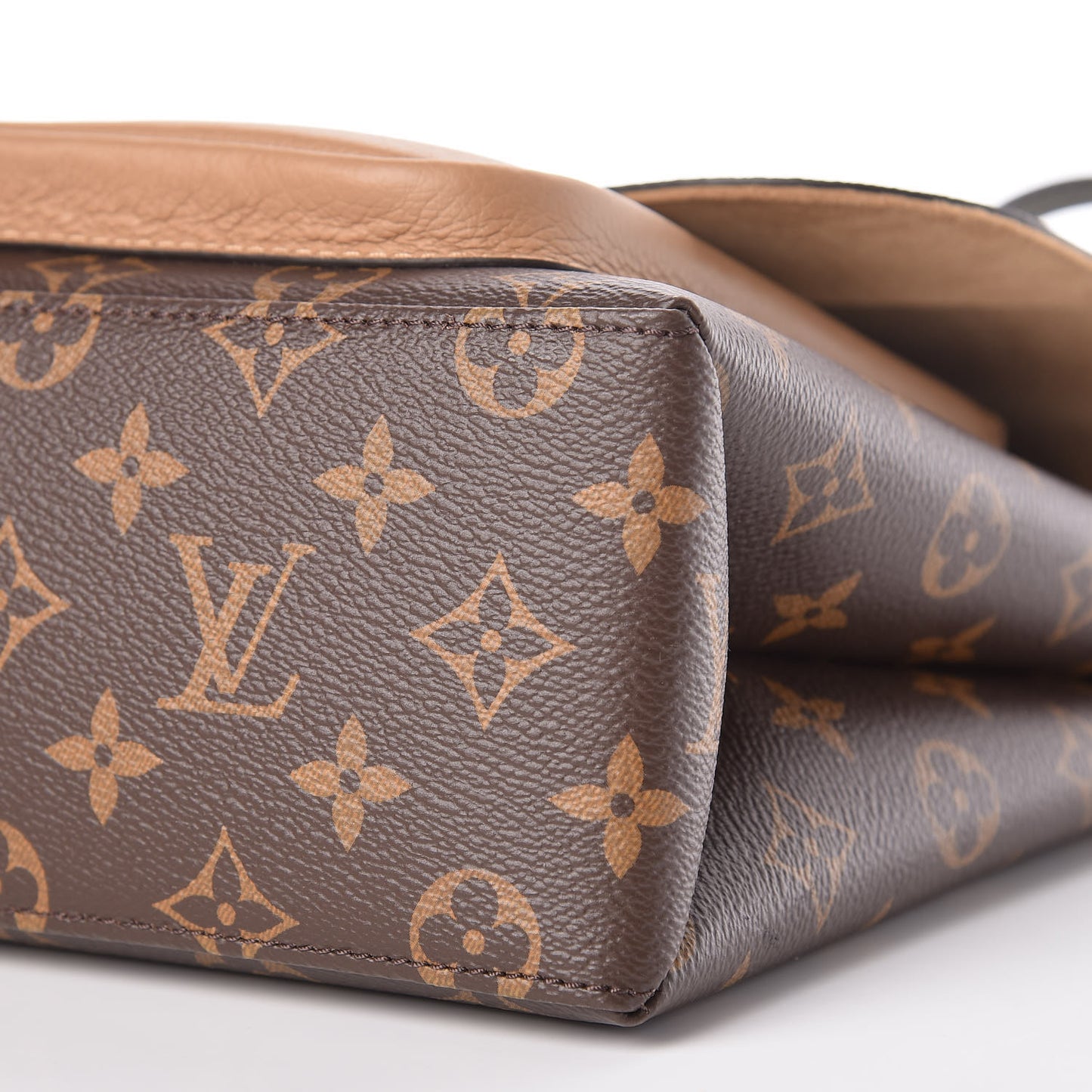 Monogram Marignan Sesame