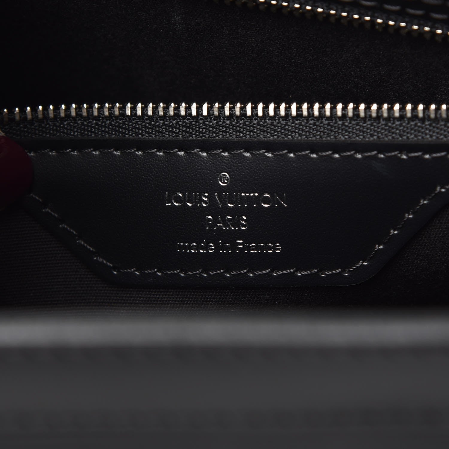 Louis Vuitton Epi Brea GM Black 7 of 9