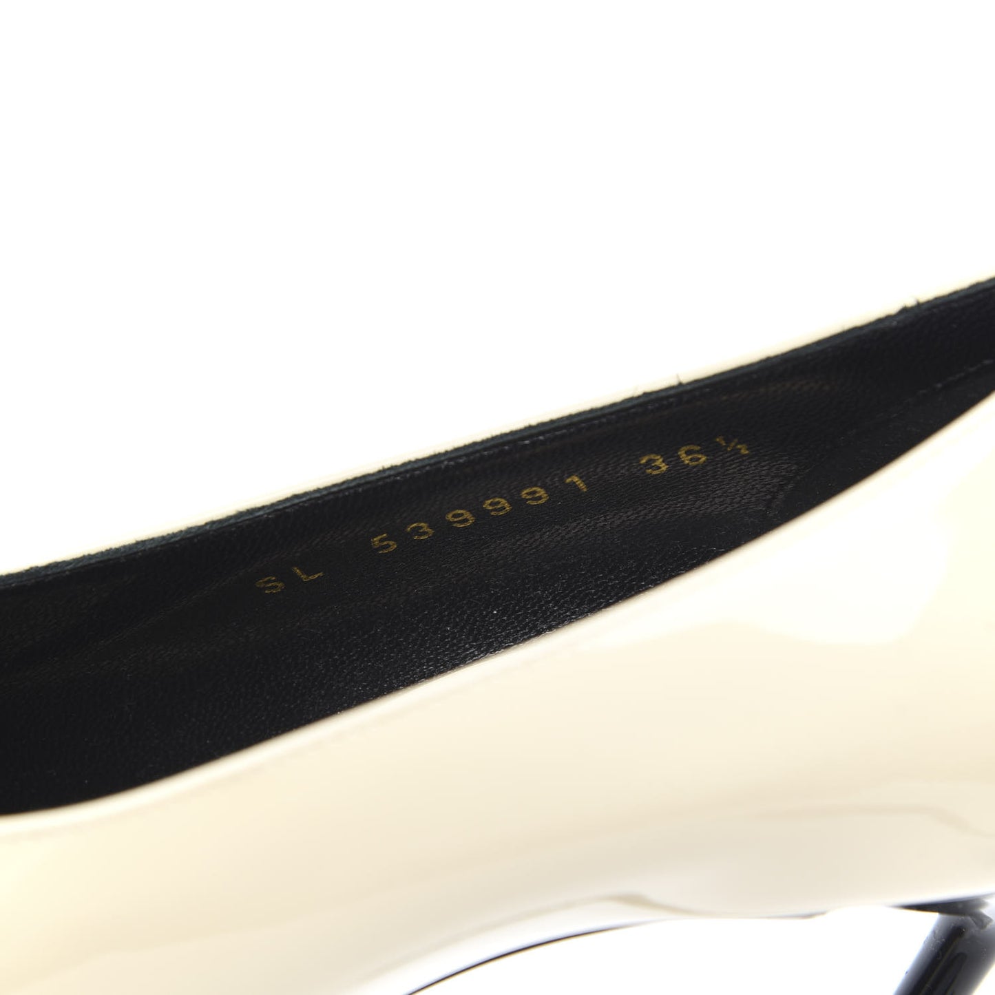 Patent Calfskin Teddy High Vamp 105 Pumps 36.5 Porcellana