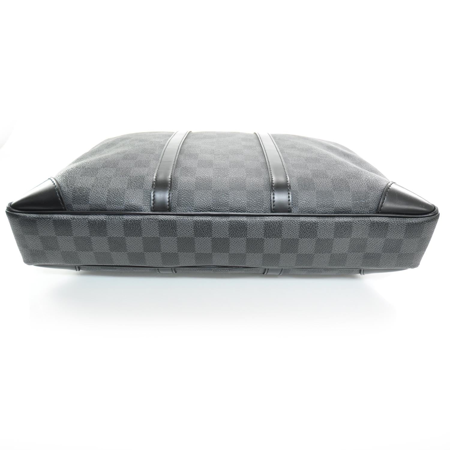 Louis Vuitton Damier Graphite Porte-Documents Voyage 4 of 8