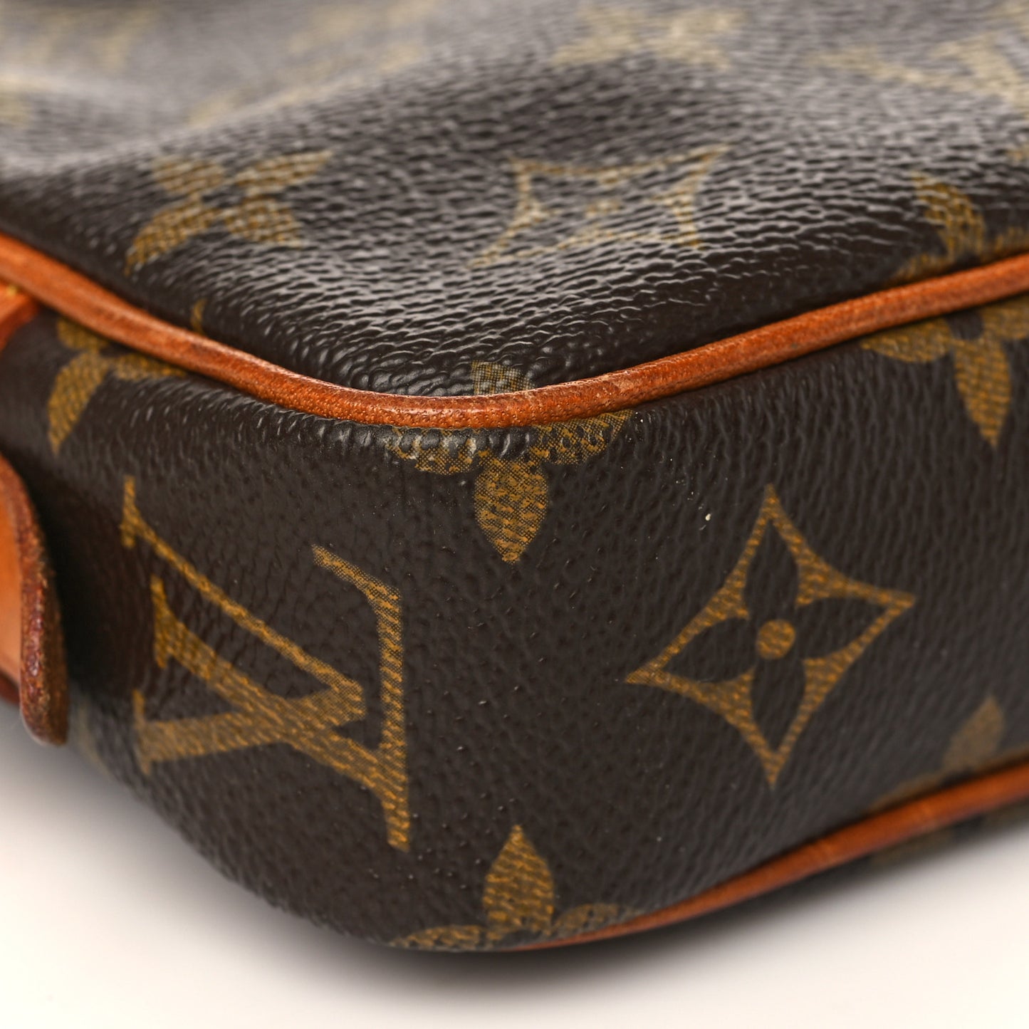 Monogram Pochette Marly Bandouliere