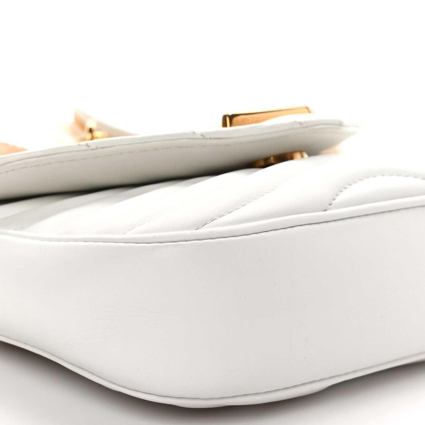 LOUIS VUITTON Calfskin New Wave Multi Pochette Snow