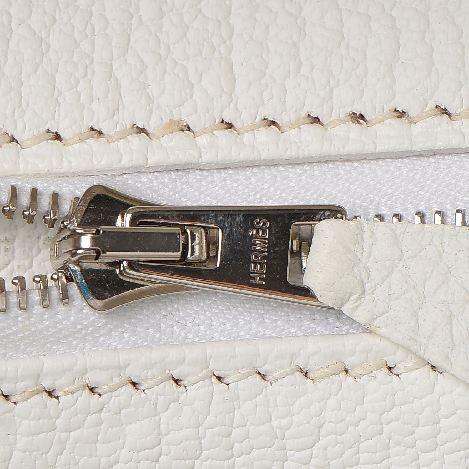 Hermes Taurillon Clemence Birkin 35 White 19 of 37