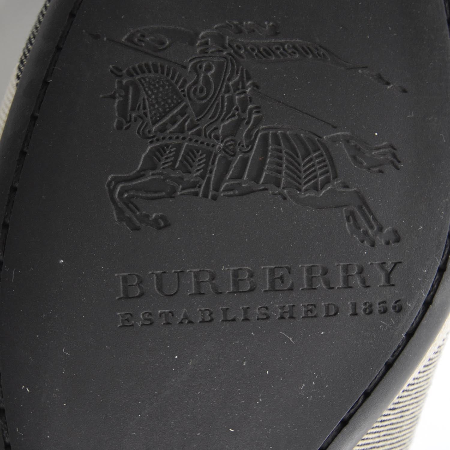 Burberry Nova Check Flats 39 6 of 9