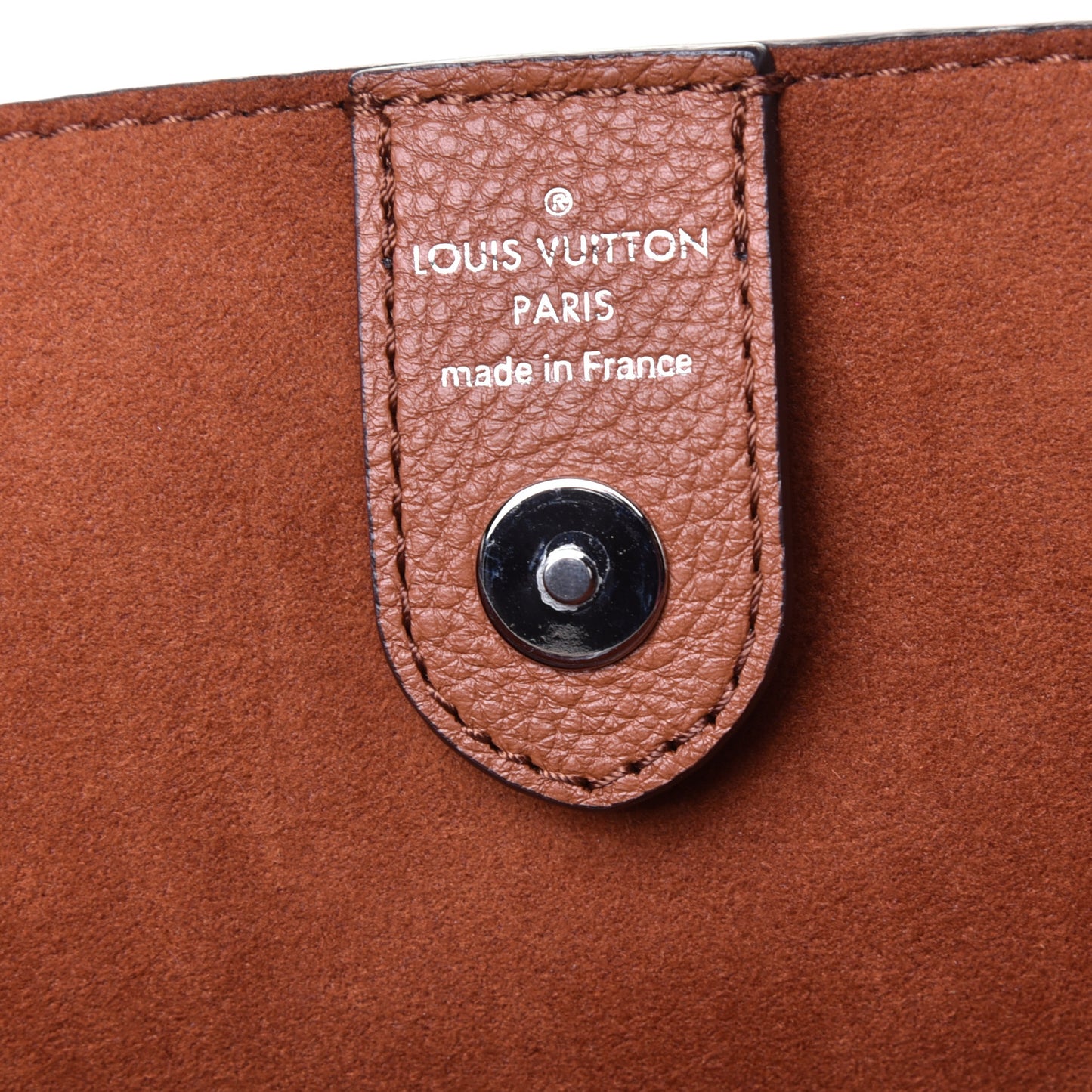 Calfskin Lockmeto Caramel Creme Black