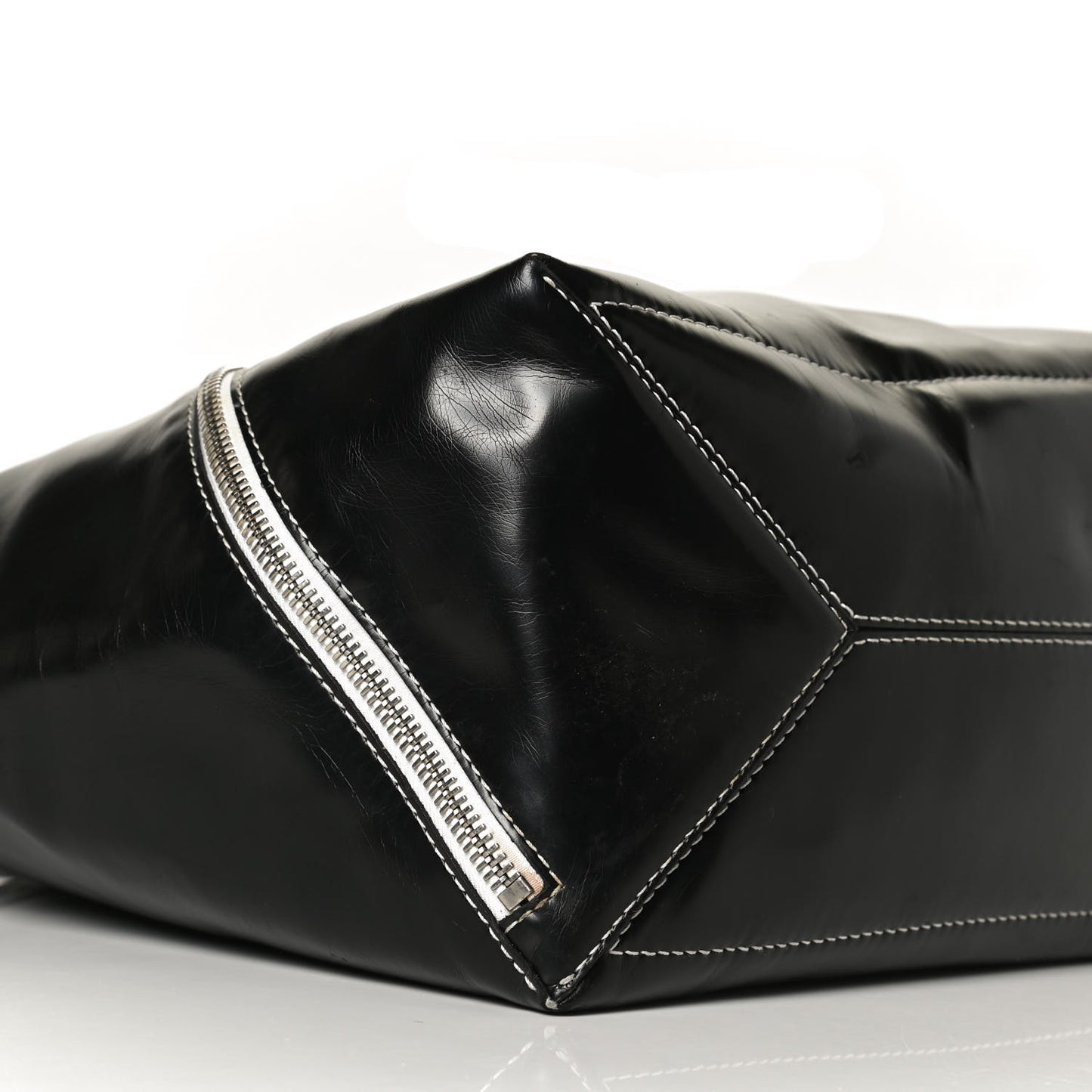 Calfskin Large Cire Zip Hobo Black