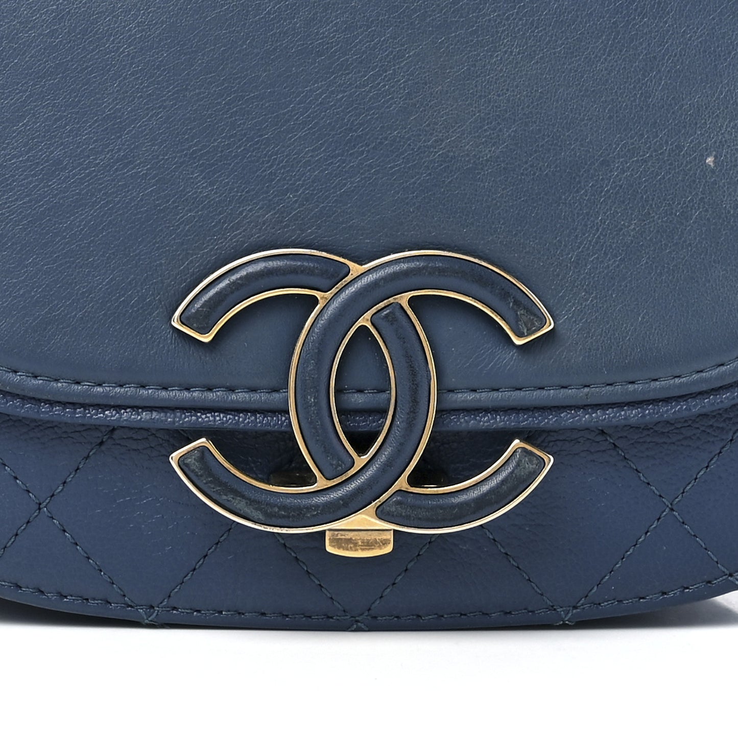 Shiny Calfskin Goatskin Quilted Small Coco Curve Messenger Flap Navy
